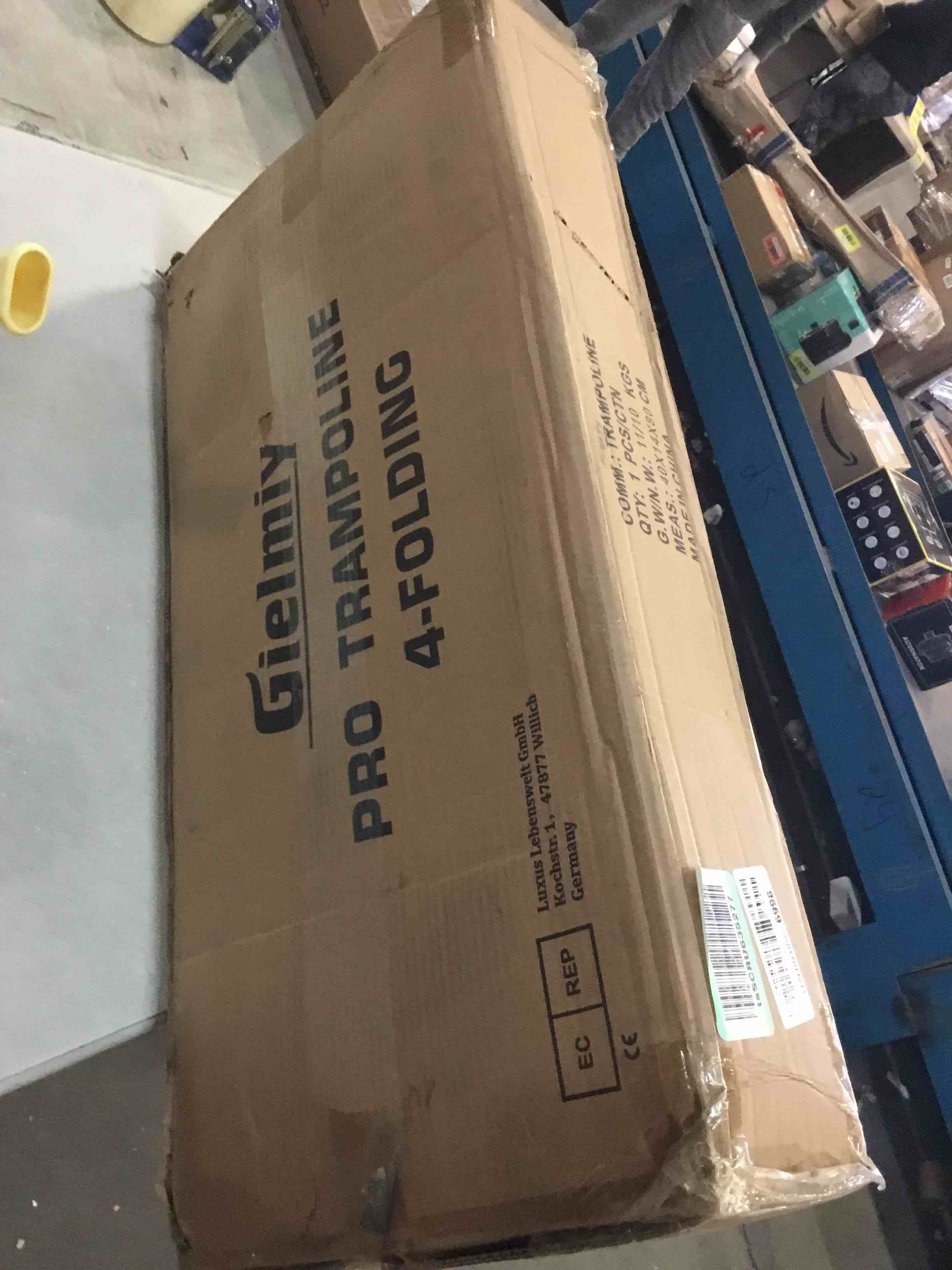 https://s3.amazonaws.com/lotting-images-prod/bidfta/RED5868087_1708967605353.jpeg