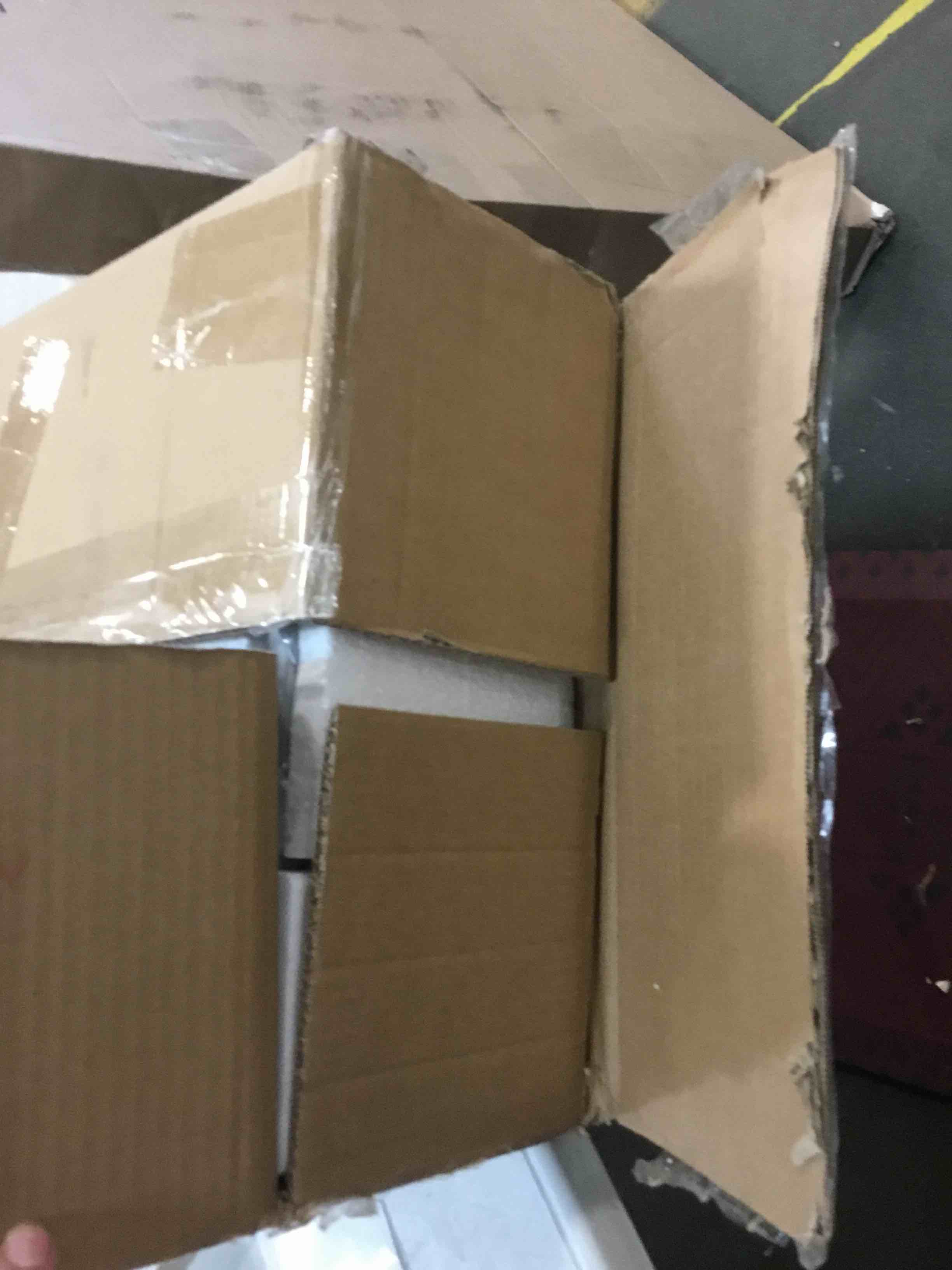 https://s3.amazonaws.com/lotting-images-prod/bidfta/RED5868089_1708967902094.jpeg