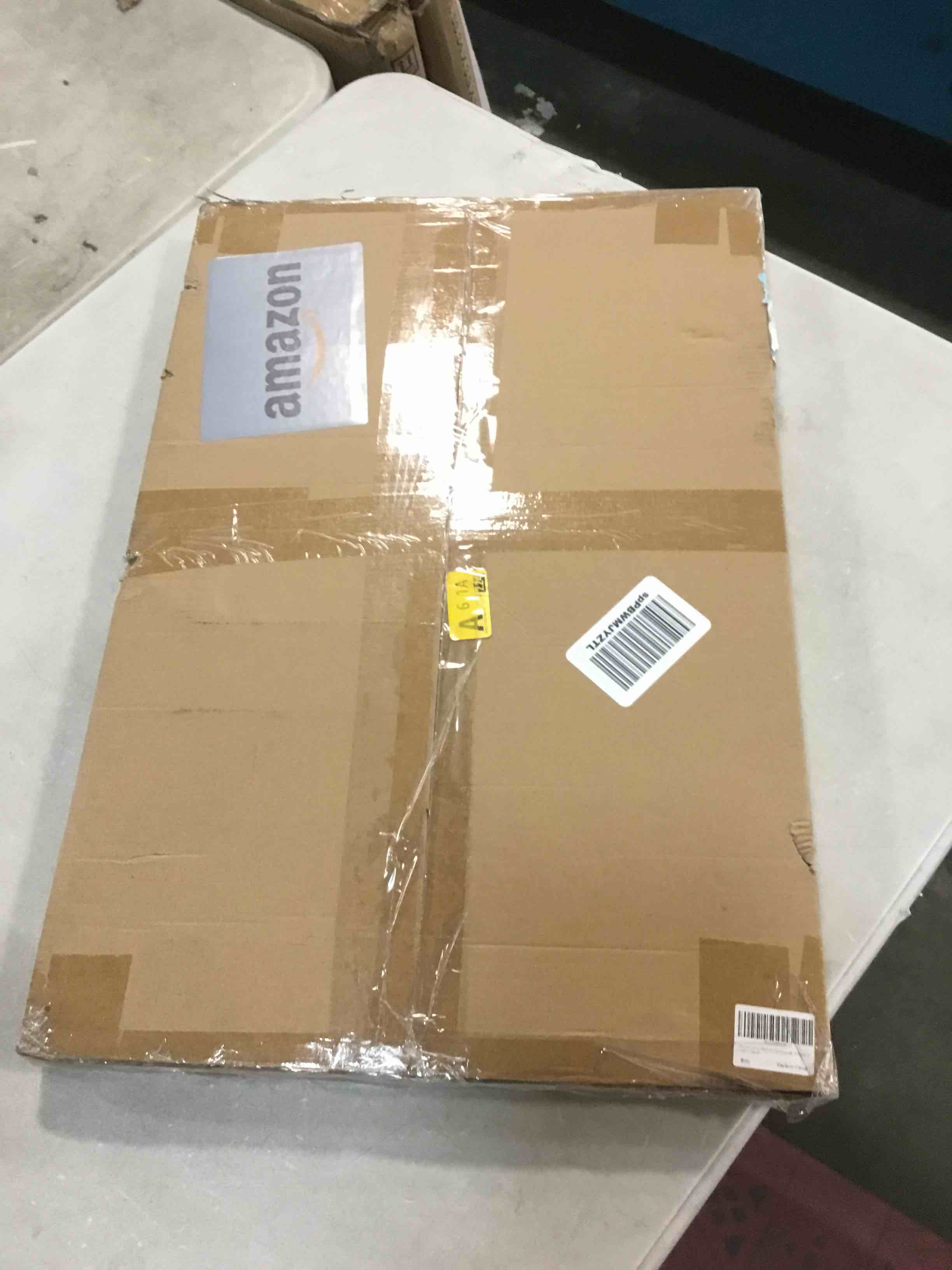 https://s3.amazonaws.com/lotting-images-prod/bidfta/RED5868161_1708979861741.jpeg