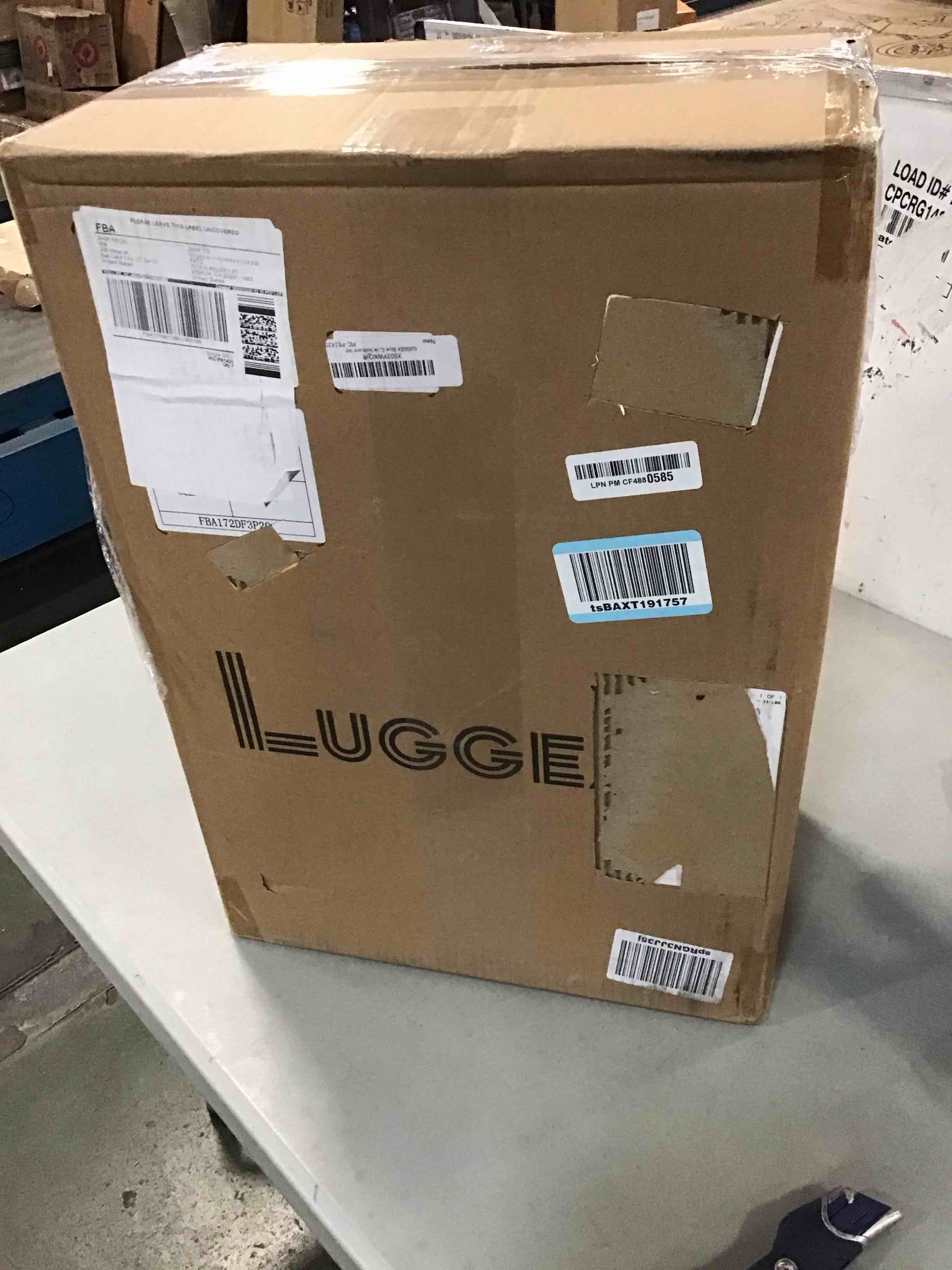 https://s3.amazonaws.com/lotting-images-prod/bidfta/RED5868247_1709044033325.jpeg