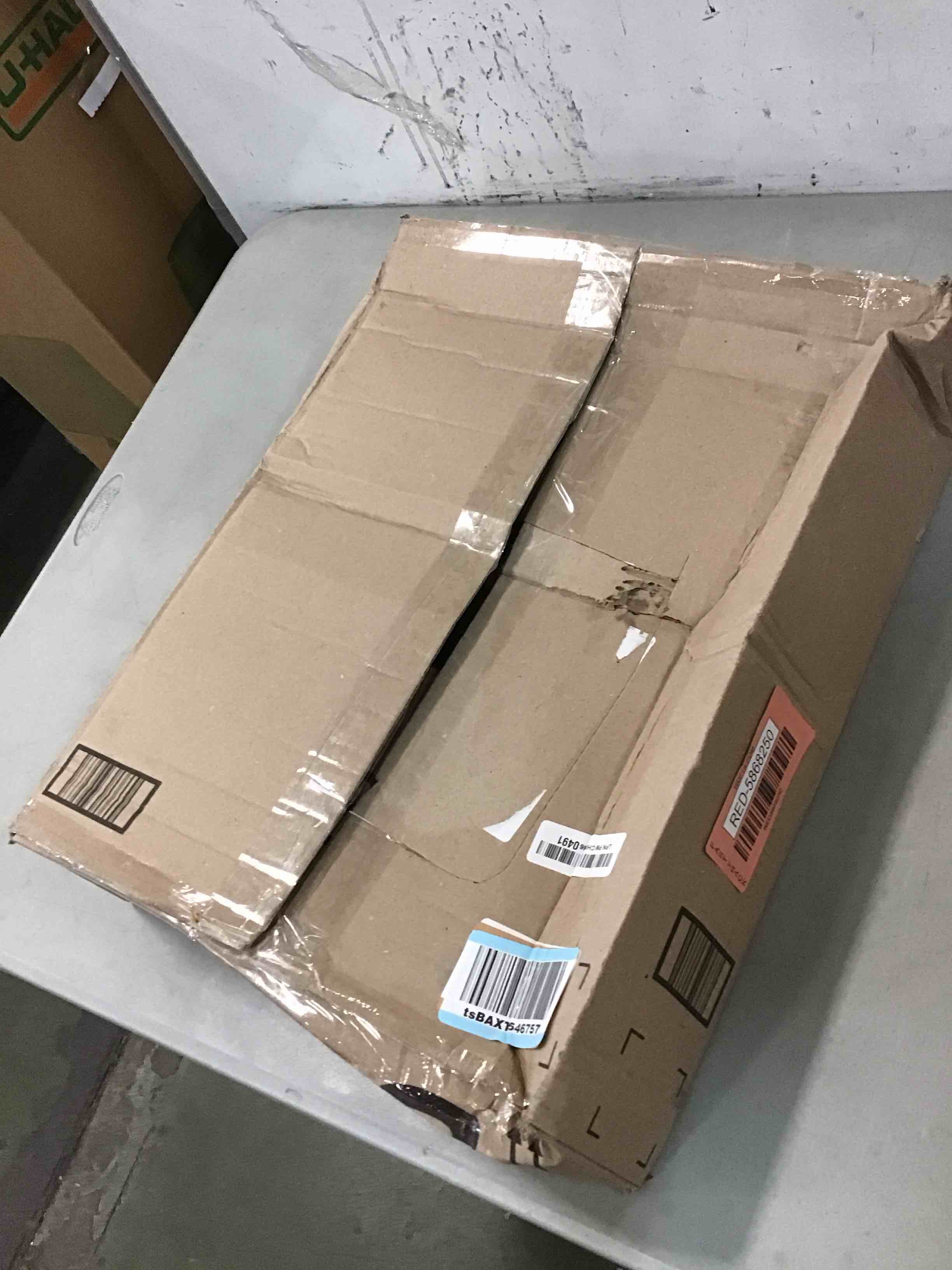 https://s3.amazonaws.com/lotting-images-prod/bidfta/RED5868251_1709044375939.jpeg