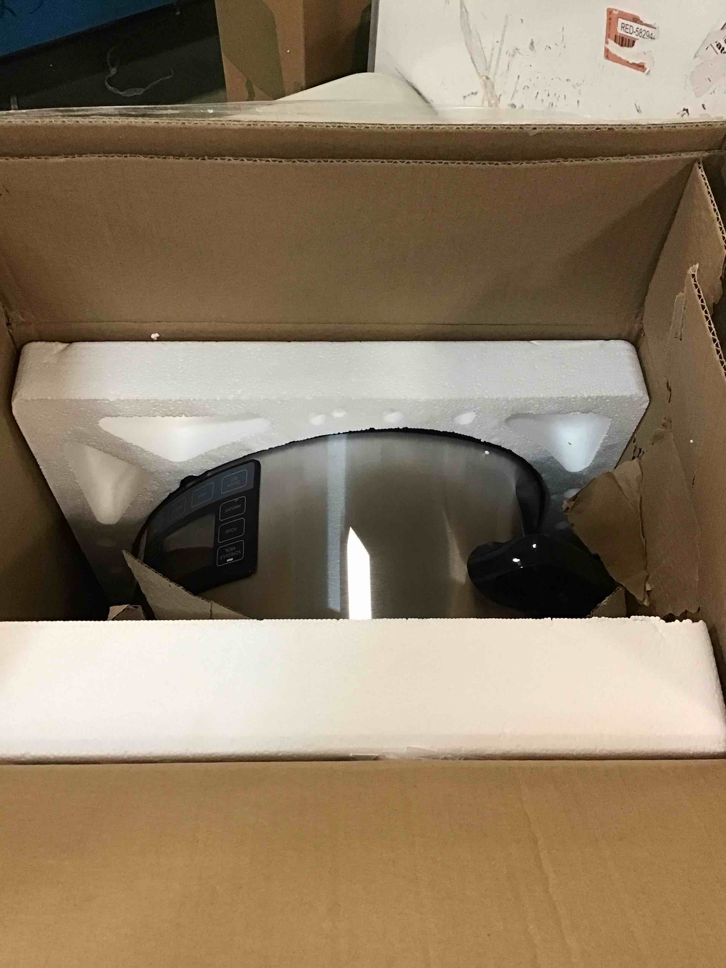 https://s3.amazonaws.com/lotting-images-prod/bidfta/RED5868274_1709048588674.jpeg