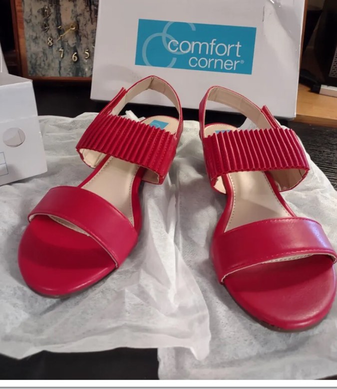 Women's Red Sandals - Comfort Corner(7M );