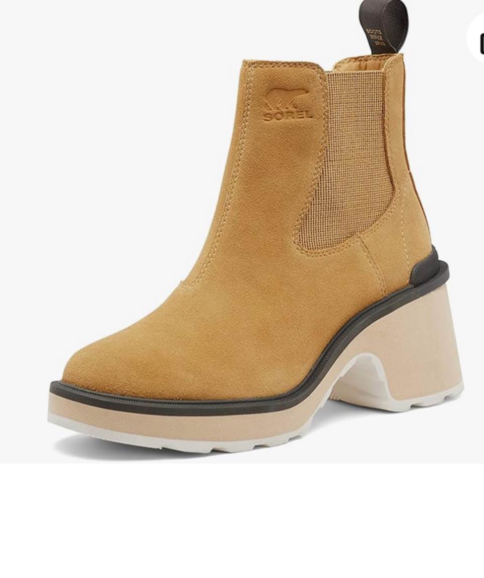 Size 8 Sorel Women's Hi-Line Heel Chelsea Boot