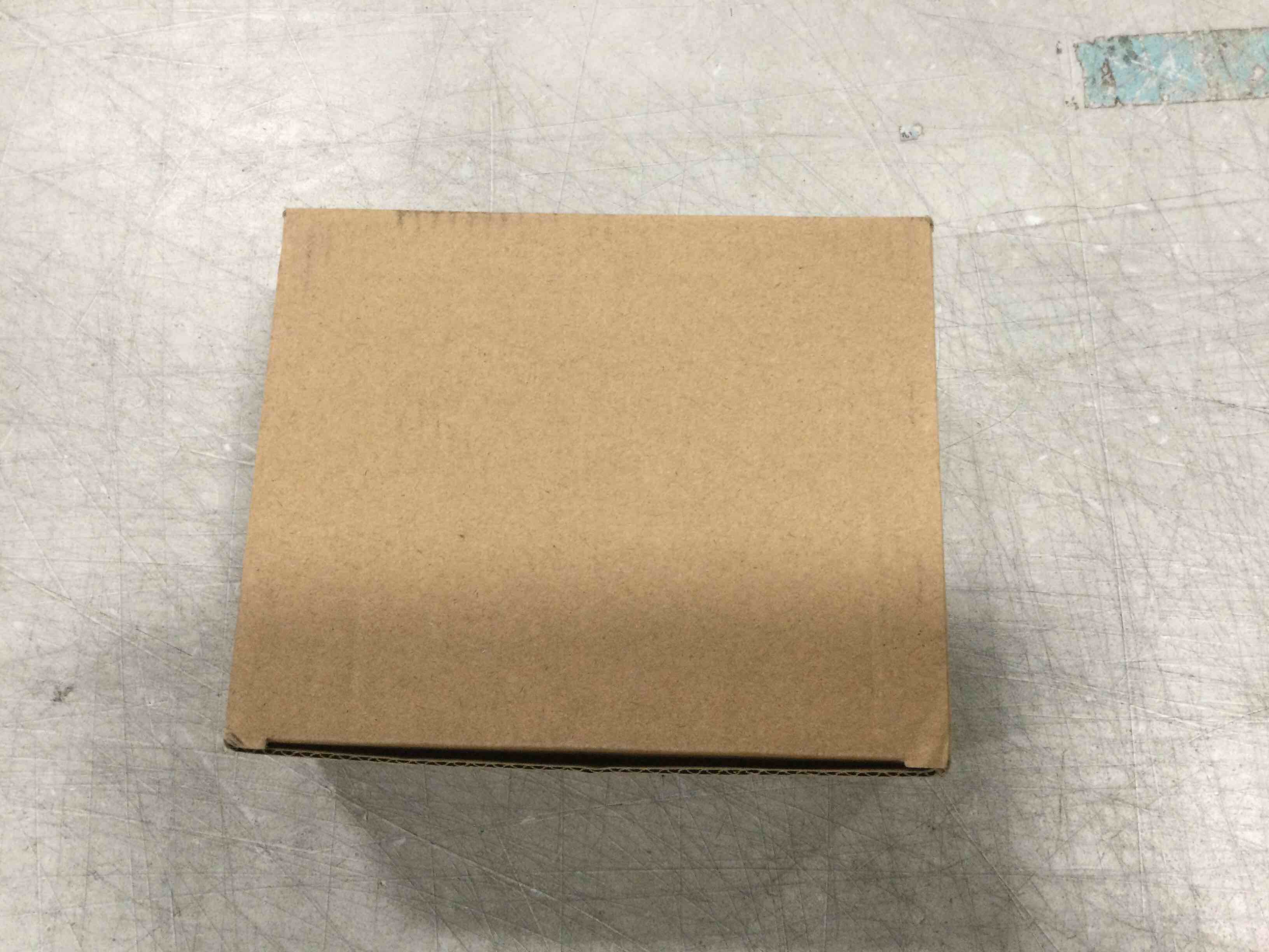 https://s3.amazonaws.com/lotting-images-prod/bidfta/RED5870861_1709125126082.jpeg