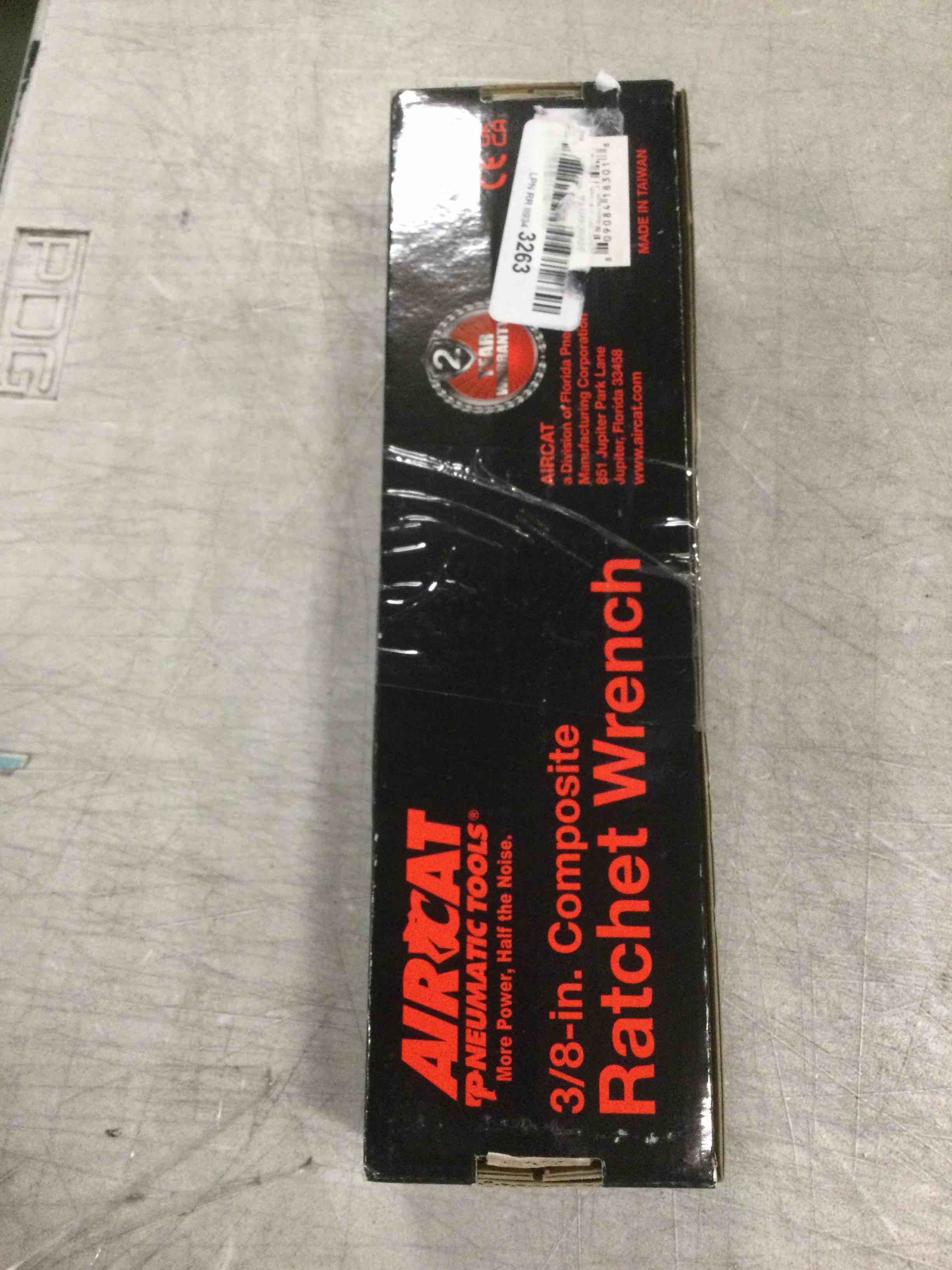 https://s3.amazonaws.com/lotting-images-prod/bidfta/RED5870918_1709130939522.jpeg