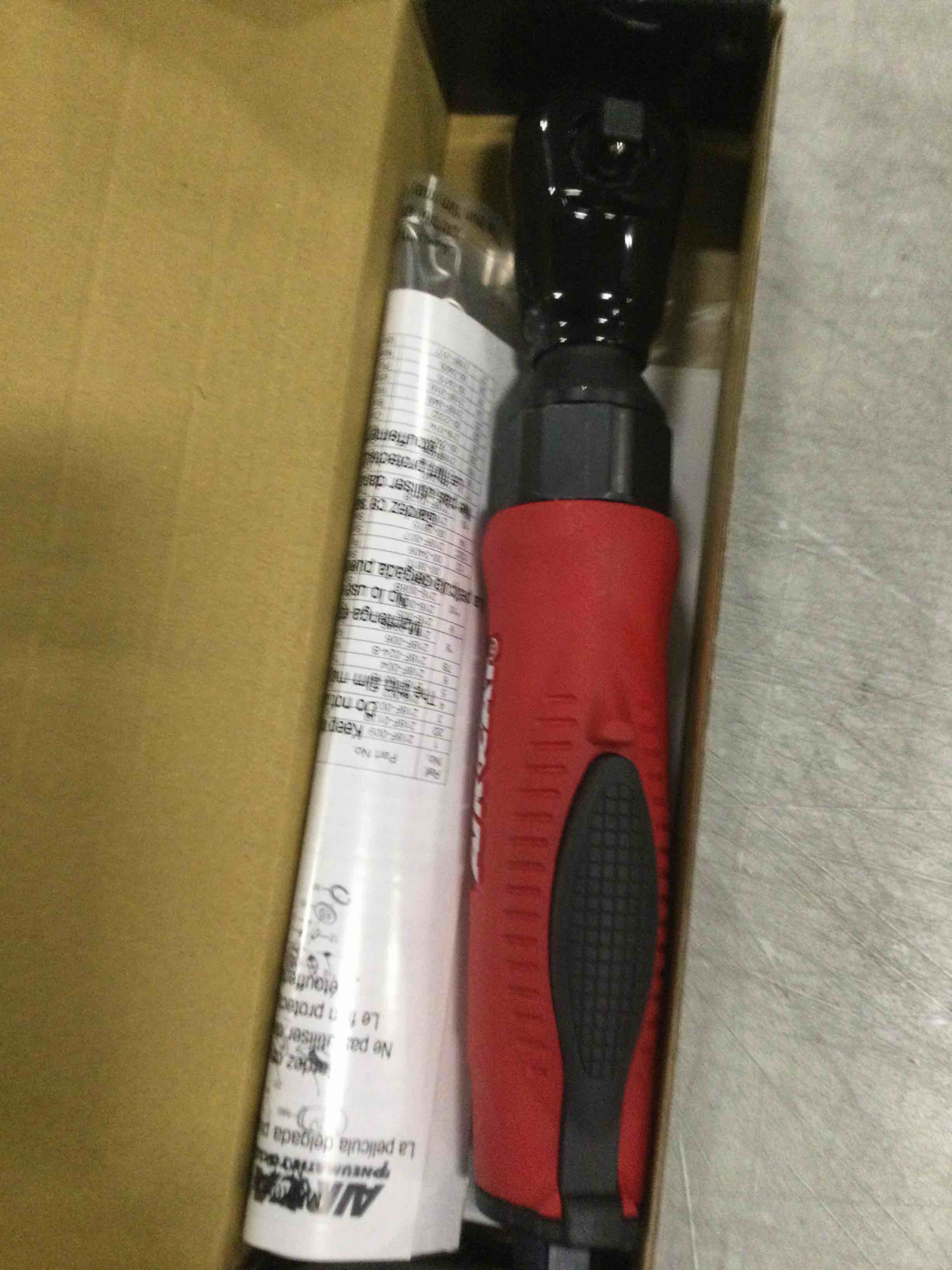 https://s3.amazonaws.com/lotting-images-prod/bidfta/RED5870918_1709130958382.jpeg