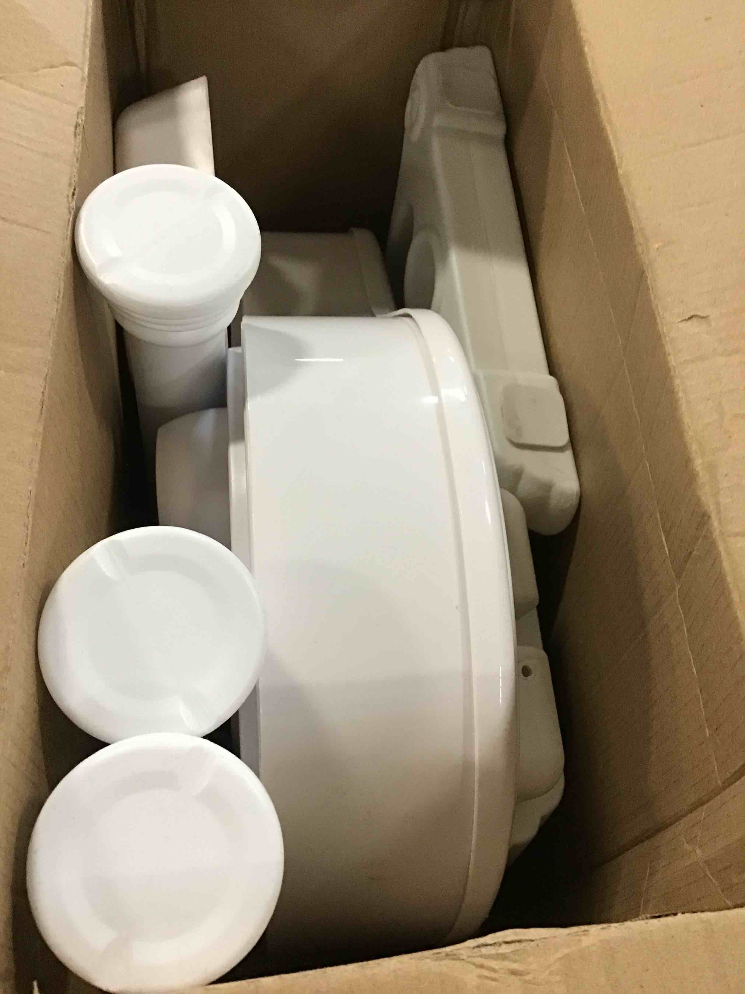 https://s3.amazonaws.com/lotting-images-prod/bidfta/RED5873349_1708697962025.jpeg