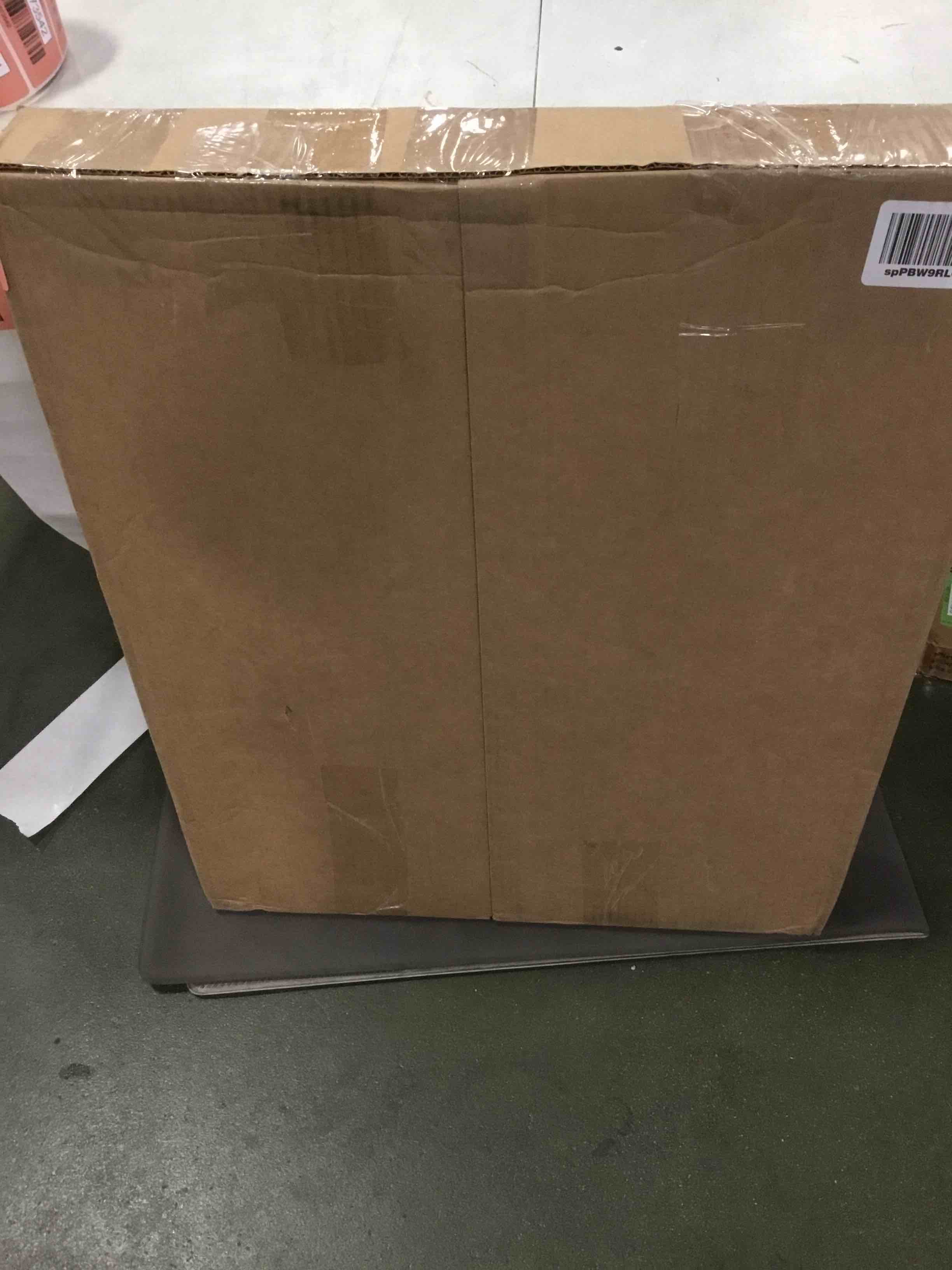 https://s3.amazonaws.com/lotting-images-prod/bidfta/RED5873532_1708782259764.jpeg