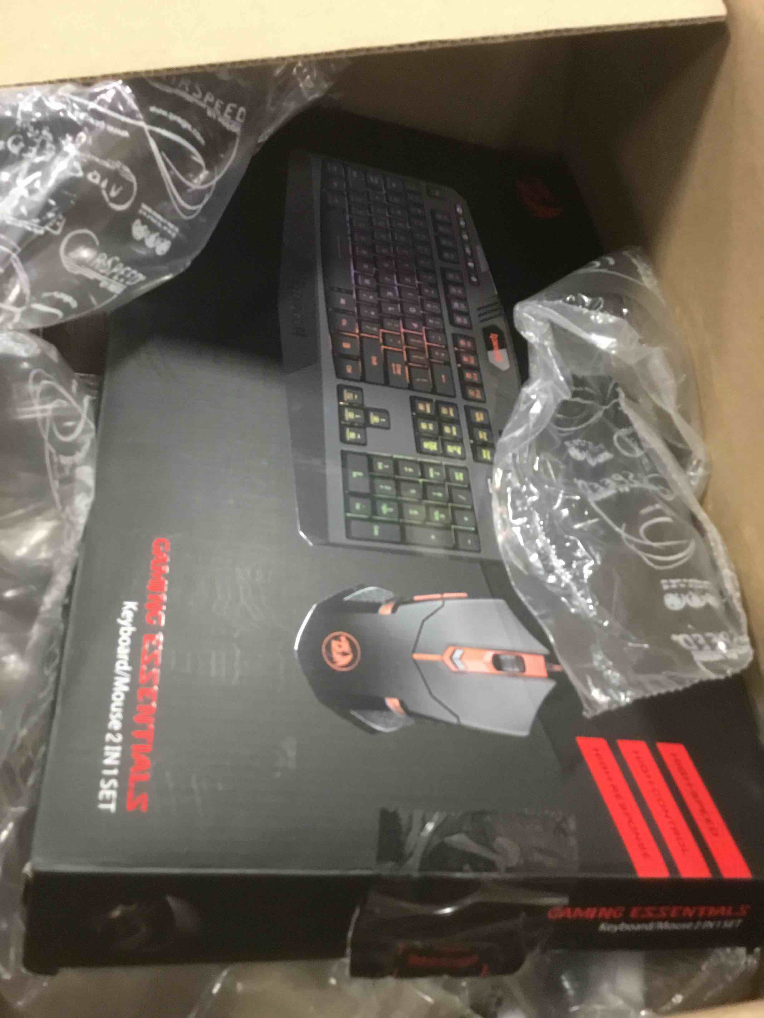 https://s3.amazonaws.com/lotting-images-prod/bidfta/RED5873650_1708803767594.jpeg