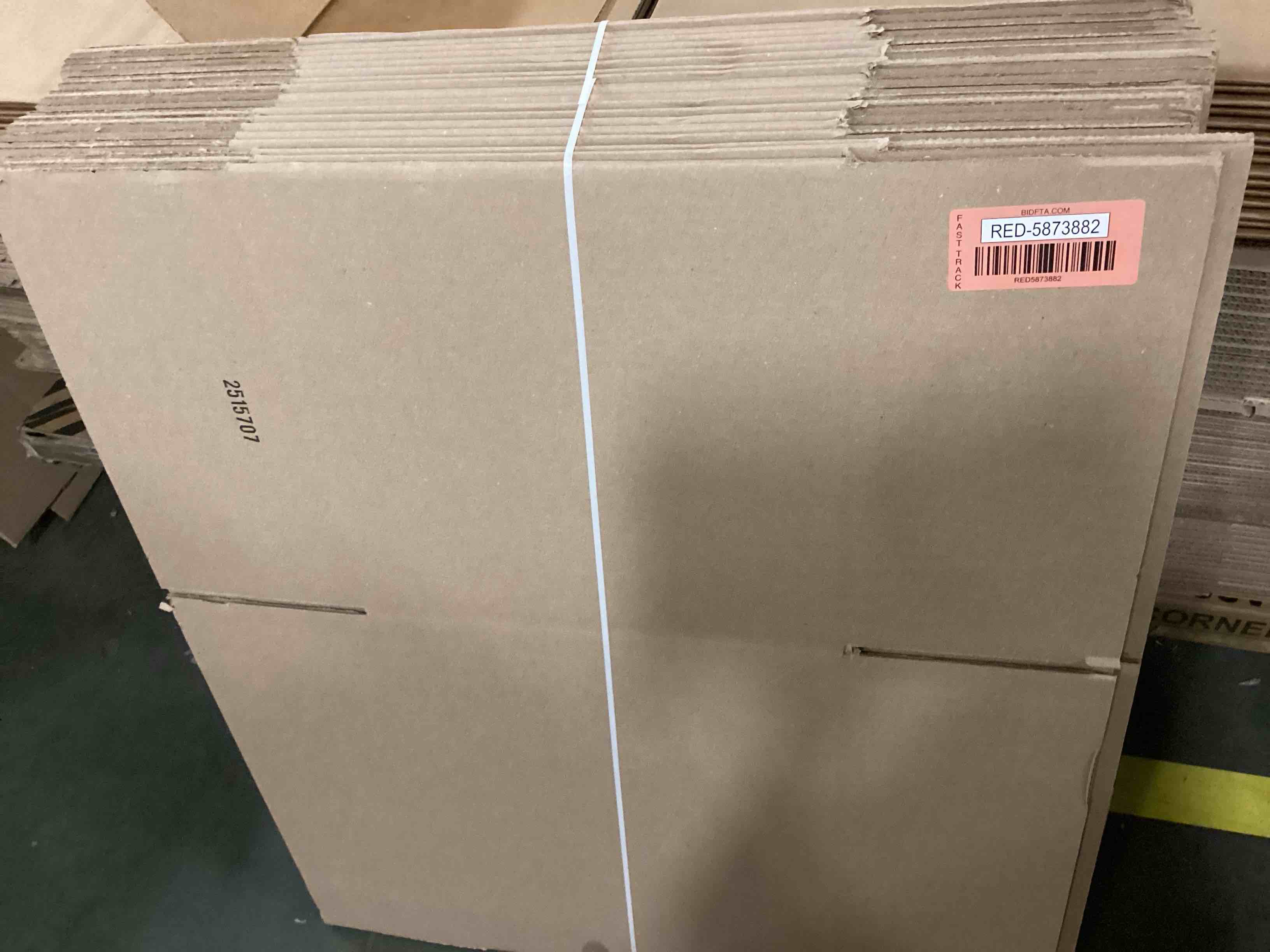https://s3.amazonaws.com/lotting-images-prod/bidfta/RED5873882_1709037837421.jpeg