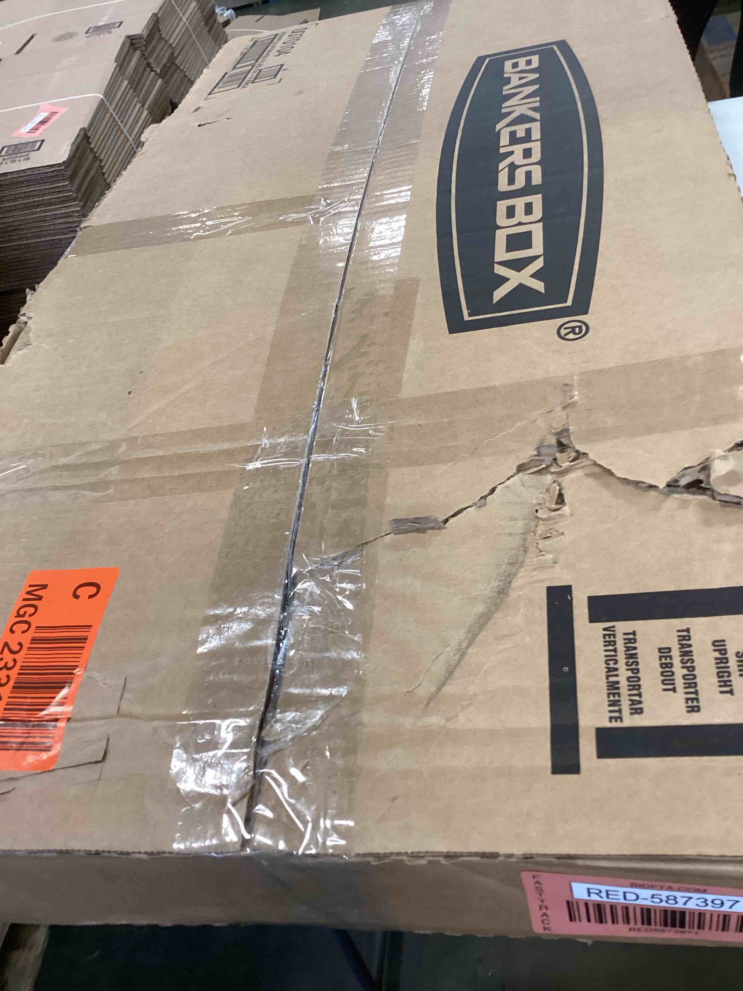 https://s3.amazonaws.com/lotting-images-prod/bidfta/RED5873971_1709048033381.jpeg