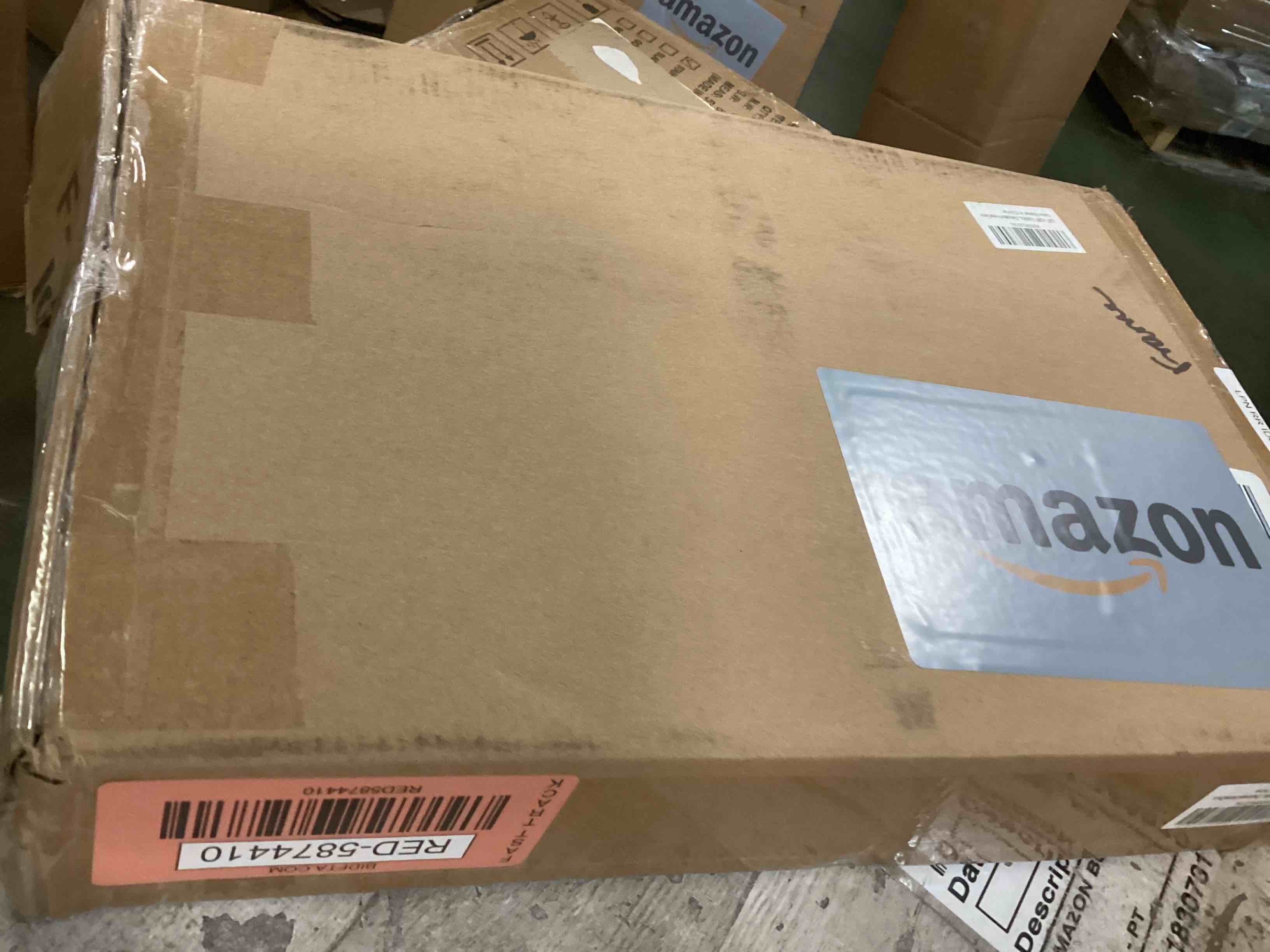 https://s3.amazonaws.com/lotting-images-prod/bidfta/RED5874410_1709321240540.jpeg