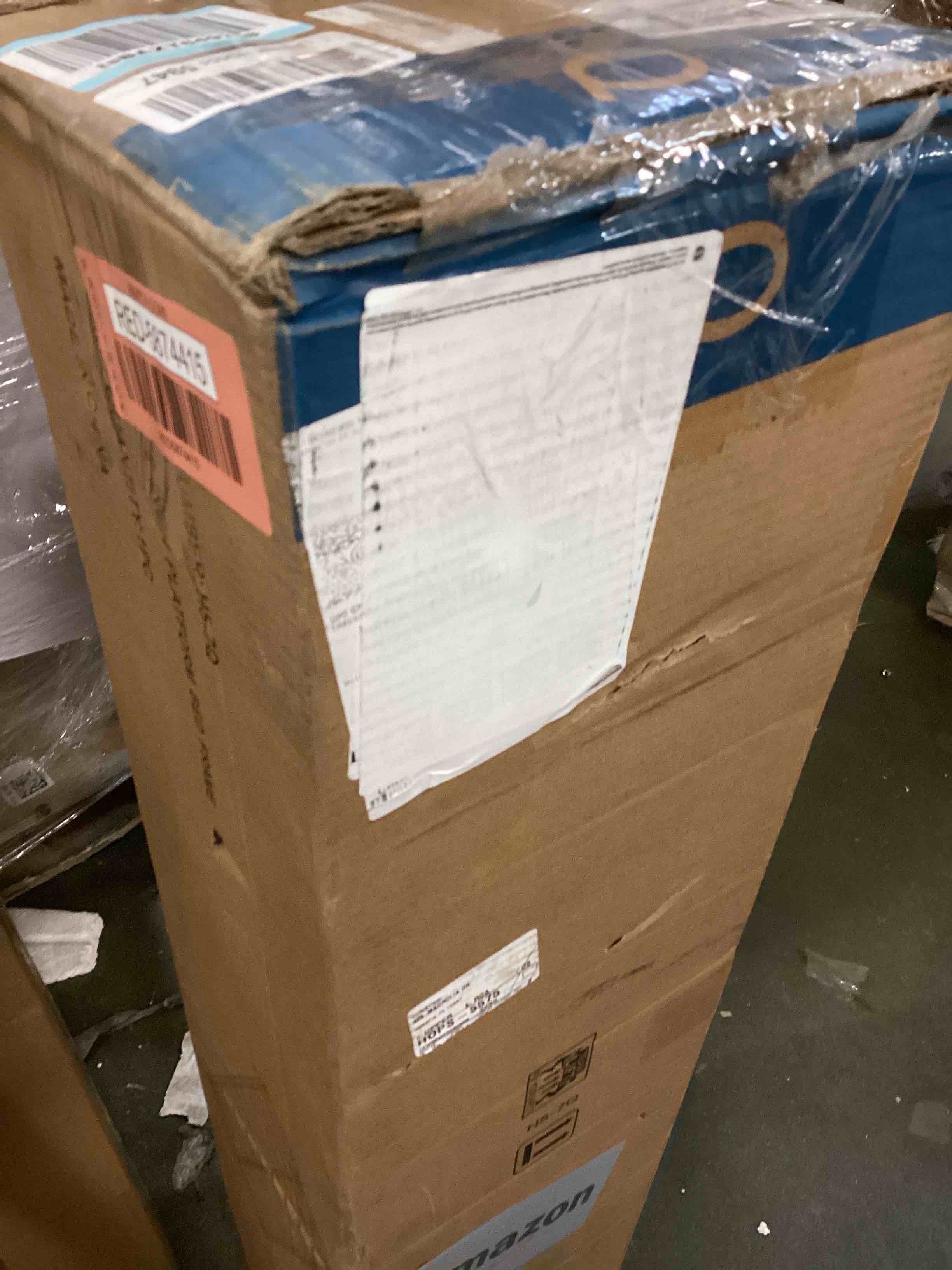 https://s3.amazonaws.com/lotting-images-prod/bidfta/RED5874415_1709322329352.jpeg