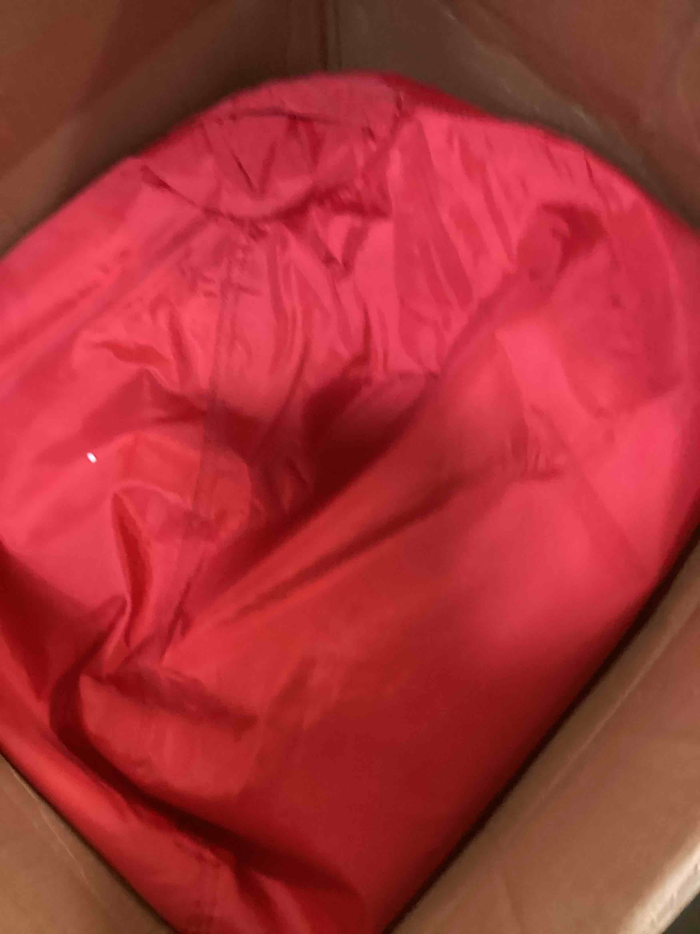 https://s3.amazonaws.com/lotting-images-prod/bidfta/RED5874595_1708781028847.jpeg