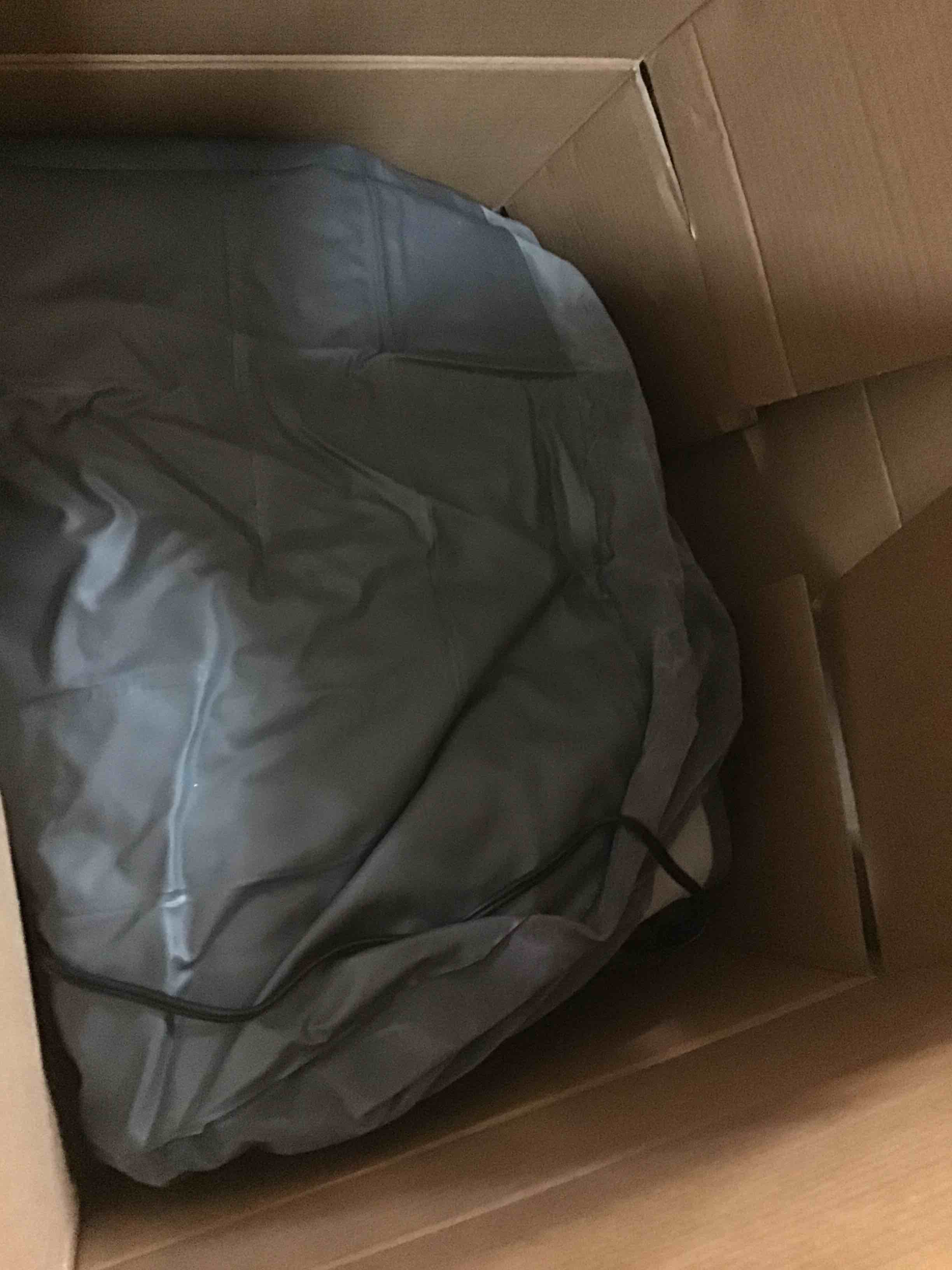 https://s3.amazonaws.com/lotting-images-prod/bidfta/RED5874931_1708958945770.jpeg