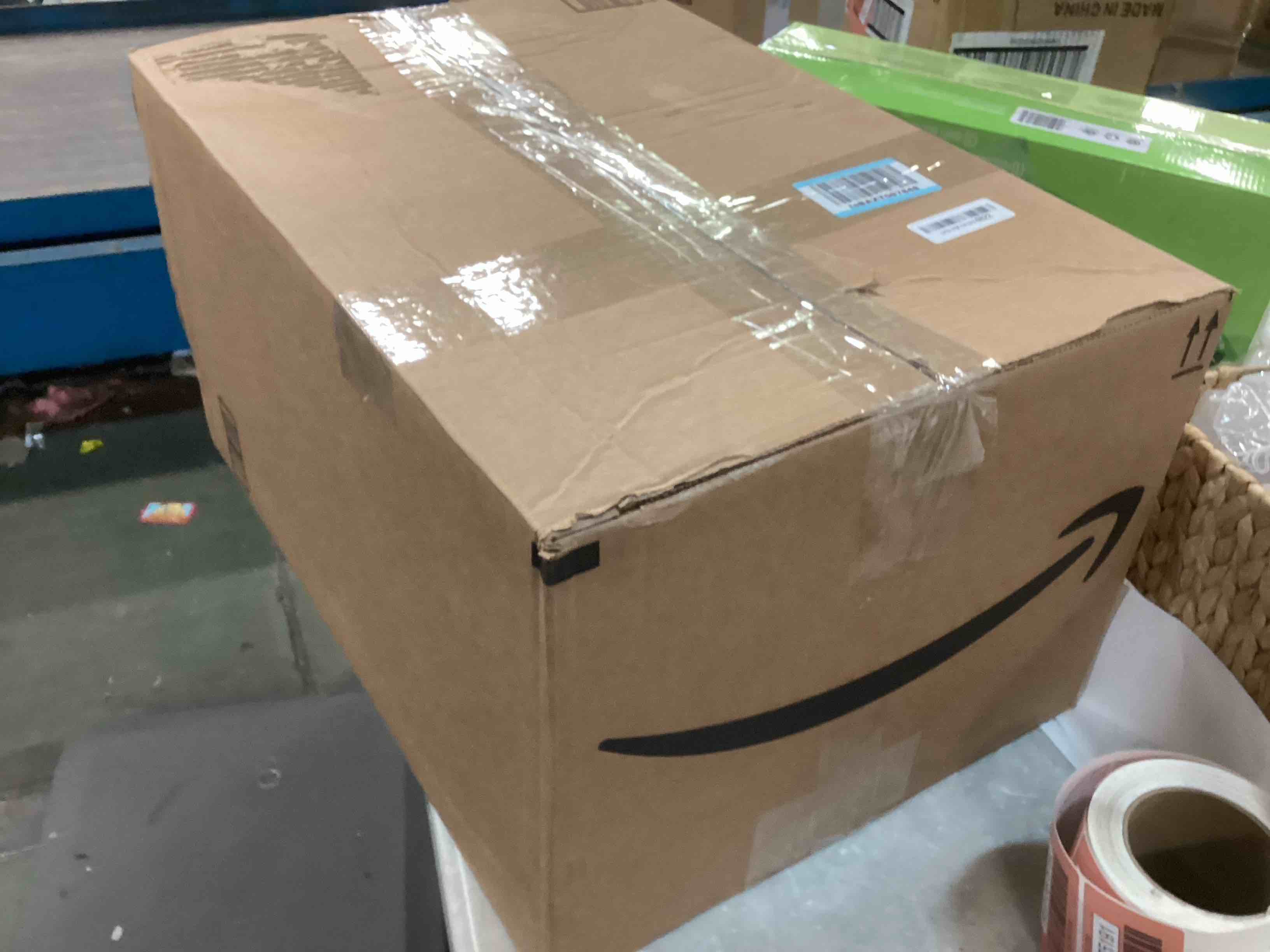 https://s3.amazonaws.com/lotting-images-prod/bidfta/RED5875191_1709048777517.jpeg