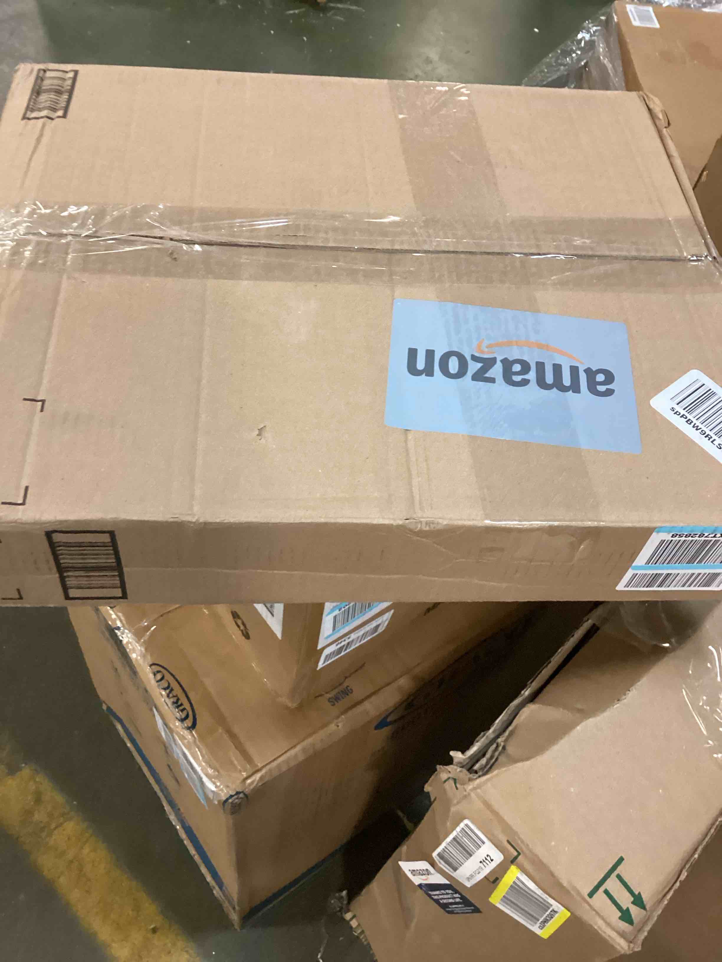 https://s3.amazonaws.com/lotting-images-prod/bidfta/RED5875522_1709141675664.jpeg