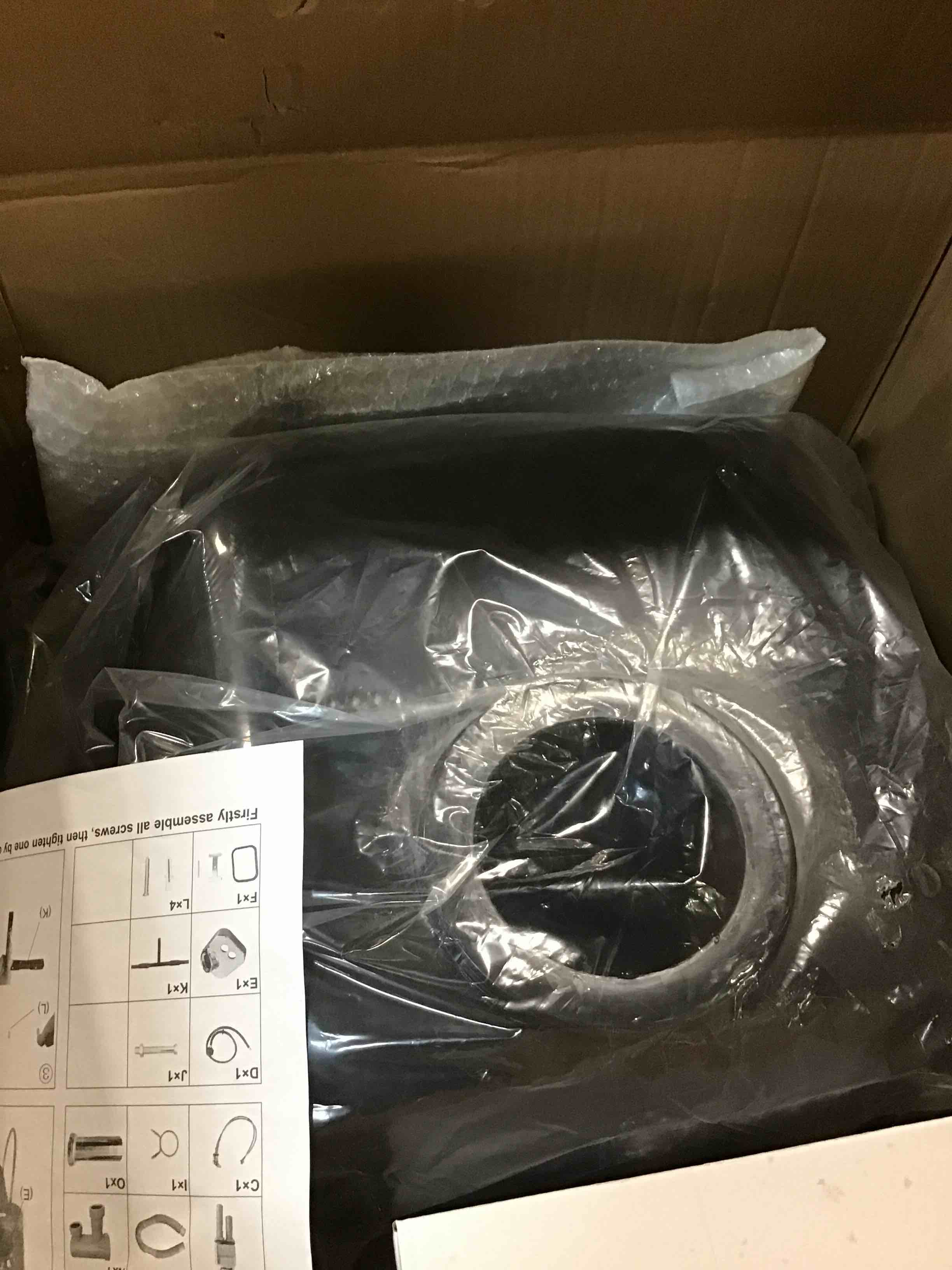 https://s3.amazonaws.com/lotting-images-prod/bidfta/RED5875693_1709214625224.jpeg