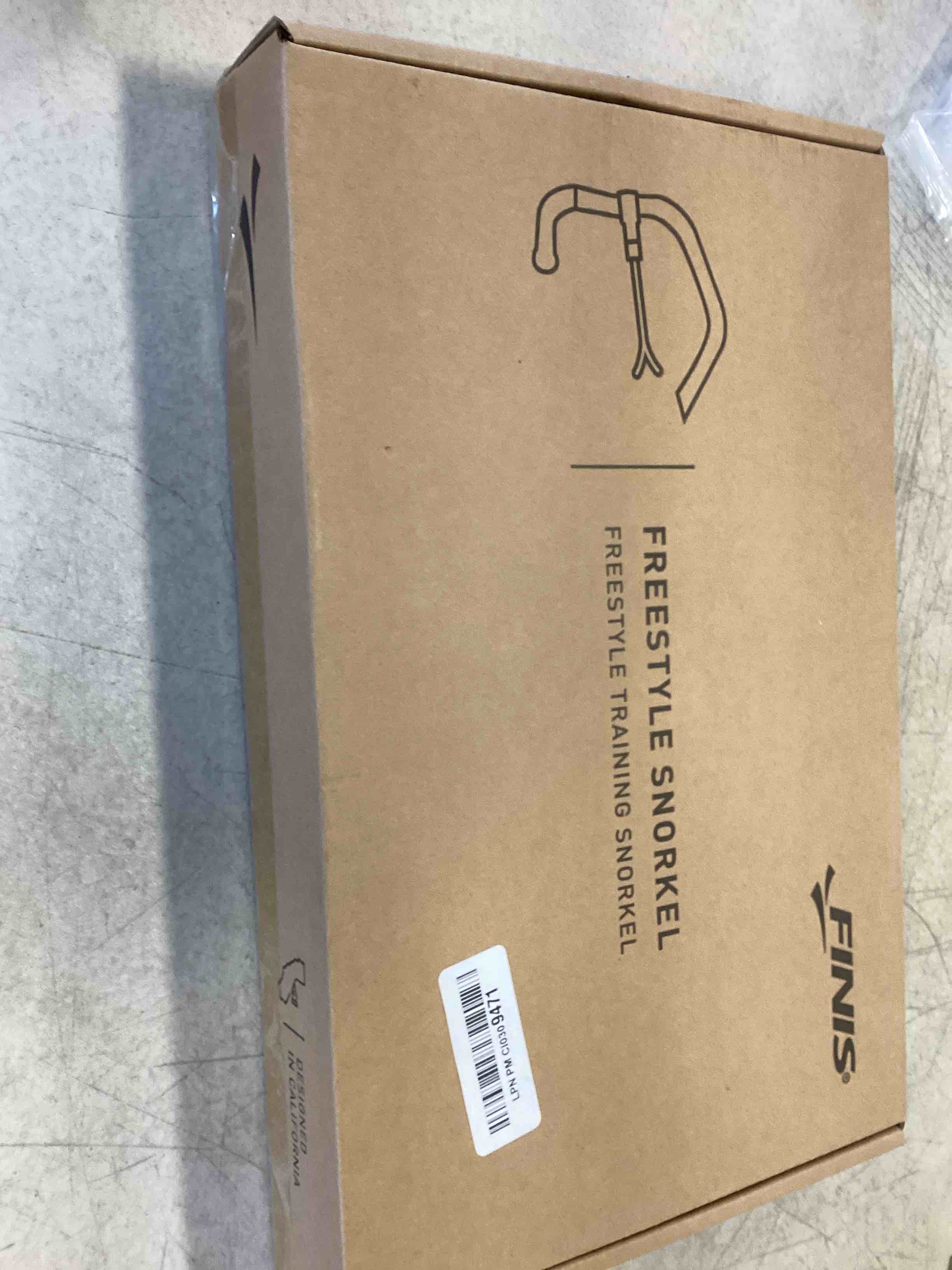 https://s3.amazonaws.com/lotting-images-prod/bidfta/RED5876008_1710962710964.jpeg