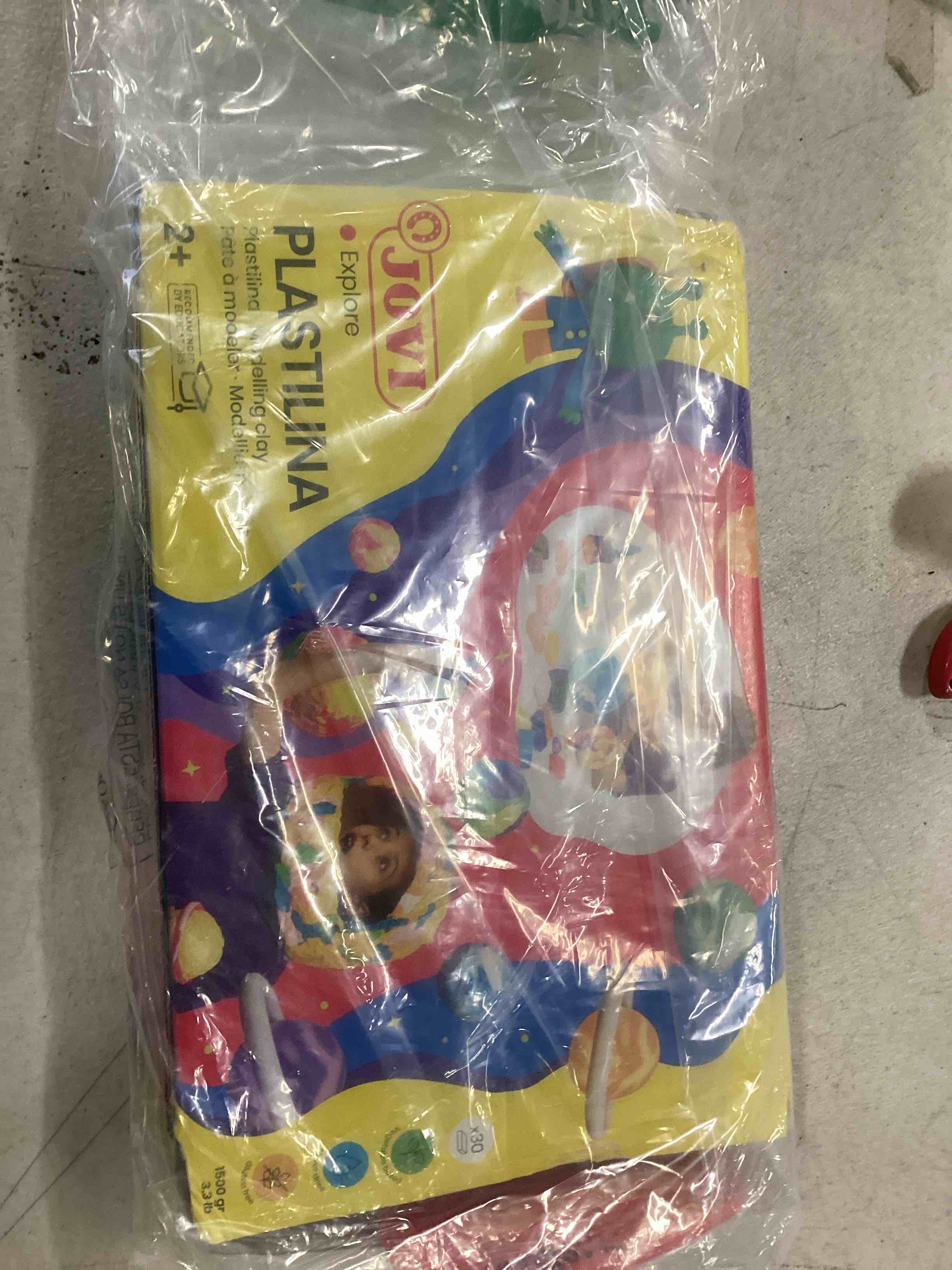 https://s3.amazonaws.com/lotting-images-prod/bidfta/RED5876230_1711109369322.jpeg