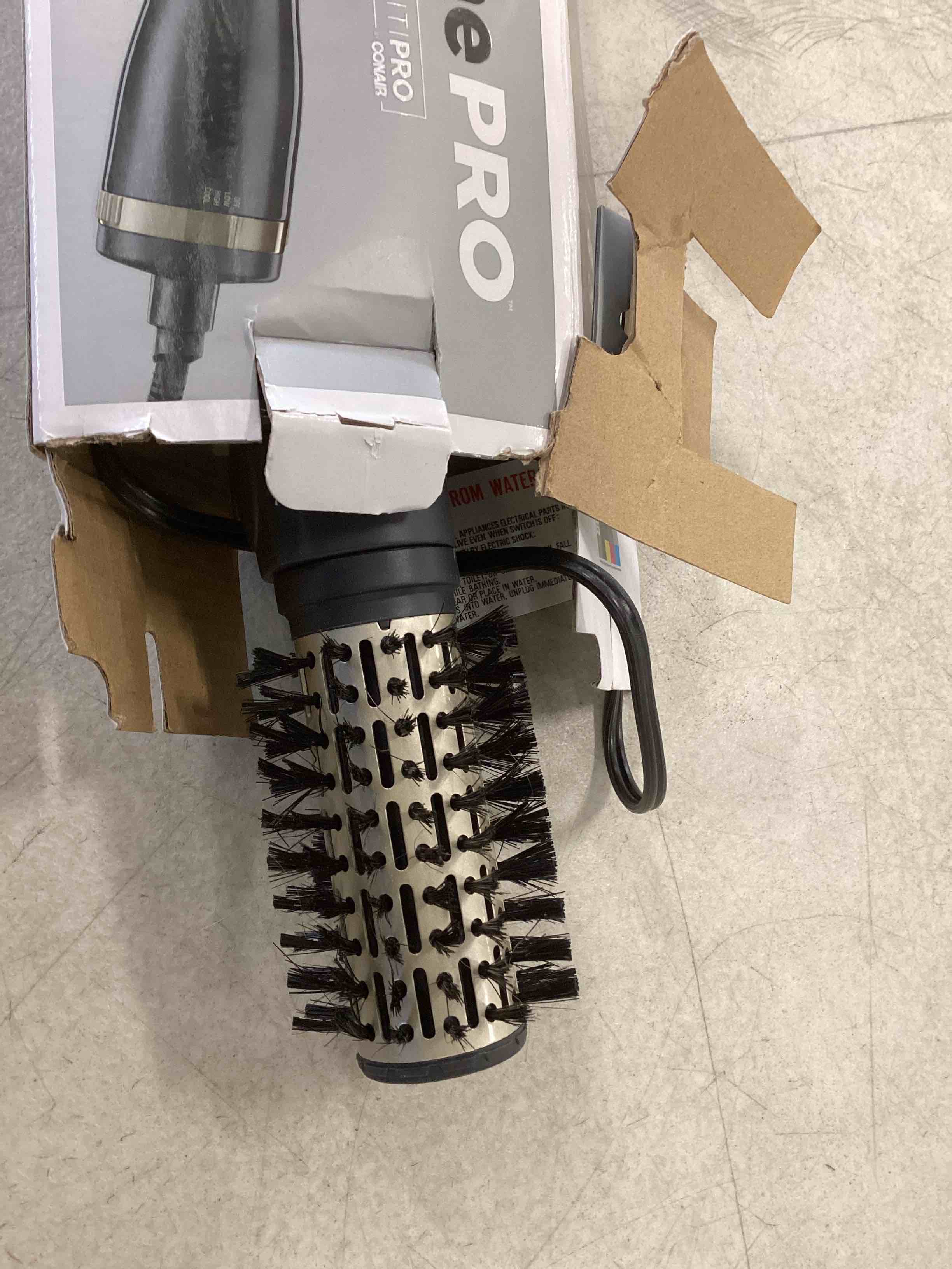 https://s3.amazonaws.com/lotting-images-prod/bidfta/RED5877424_1711544107895.jpeg