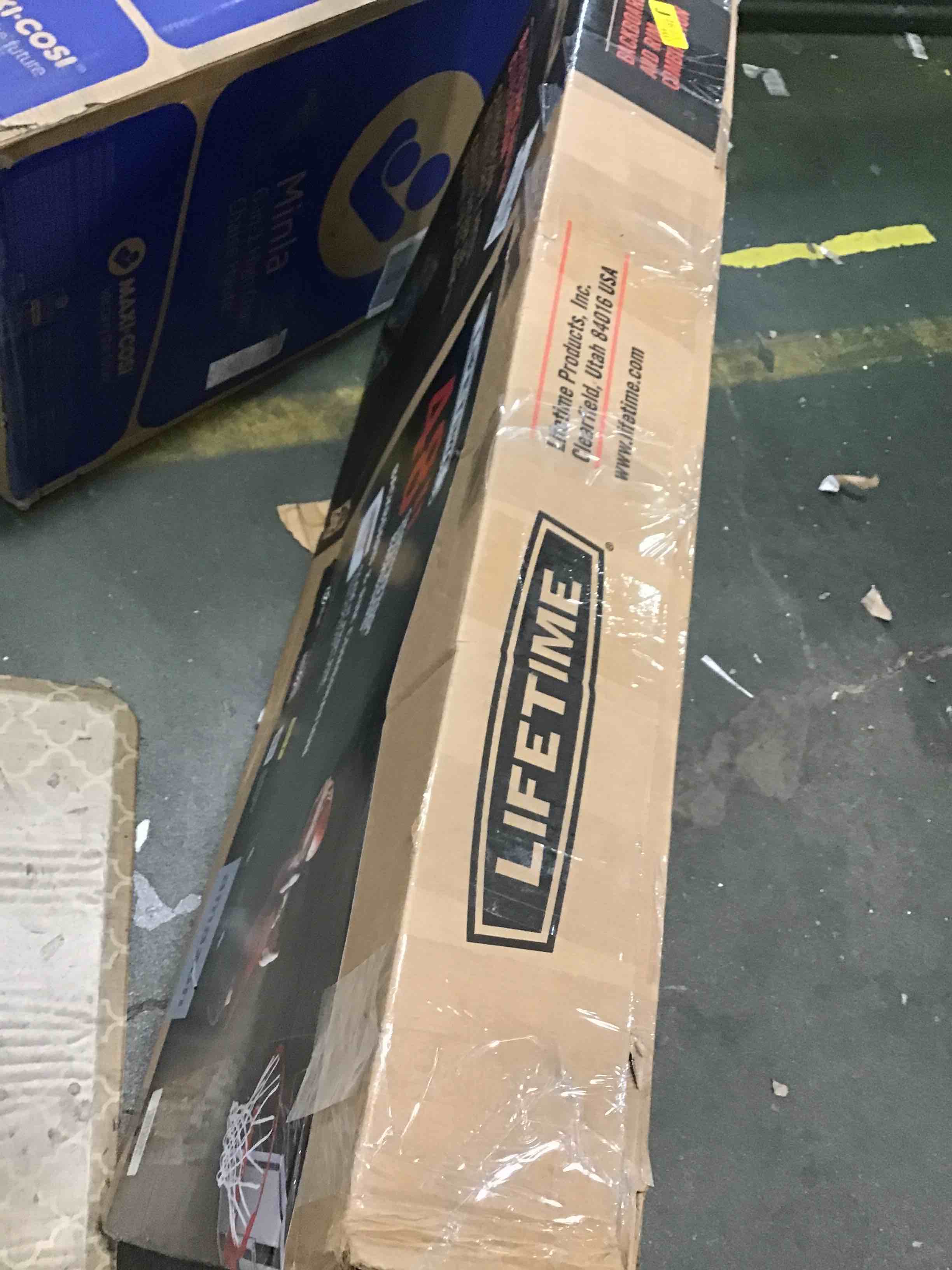 https://s3.amazonaws.com/lotting-images-prod/bidfta/RED5877576_1710960439739.jpeg