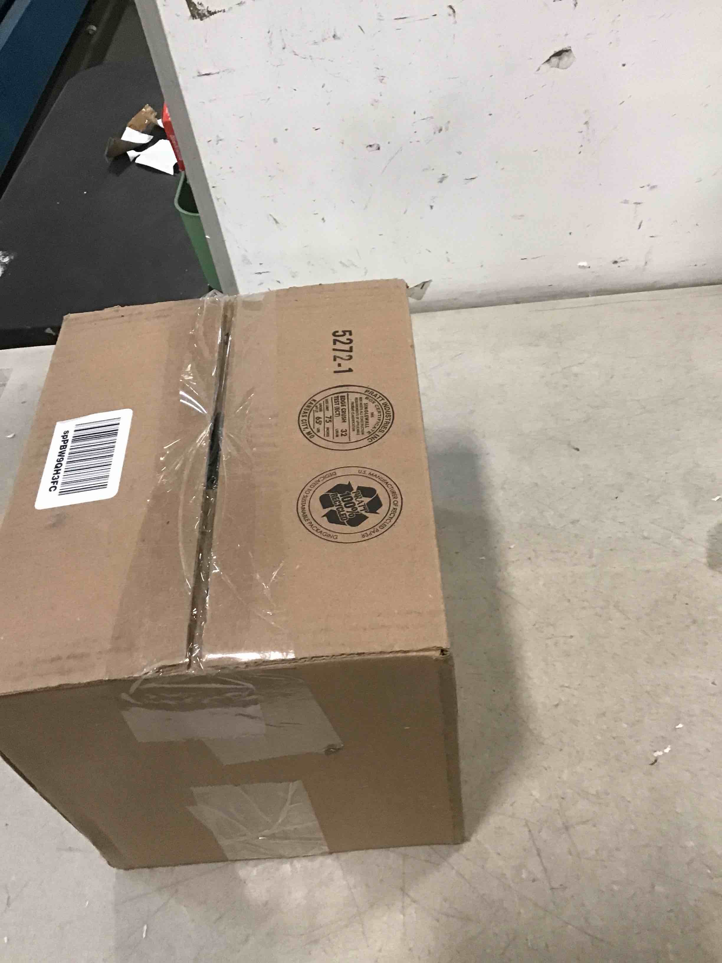 https://s3.amazonaws.com/lotting-images-prod/bidfta/RED5878361_1711383458134.jpeg