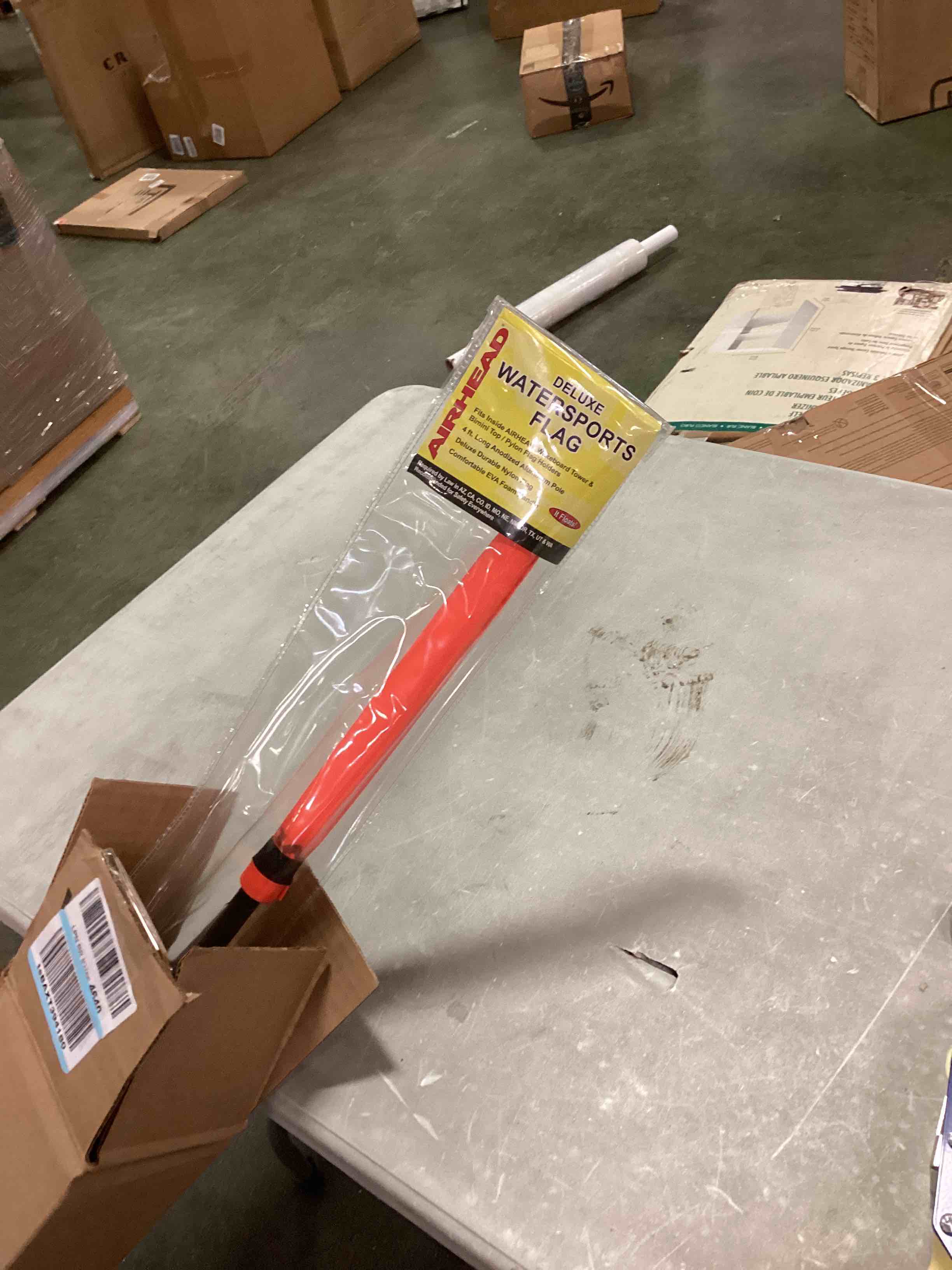 https://s3.amazonaws.com/lotting-images-prod/bidfta/RED5880656_1710947071300.jpeg