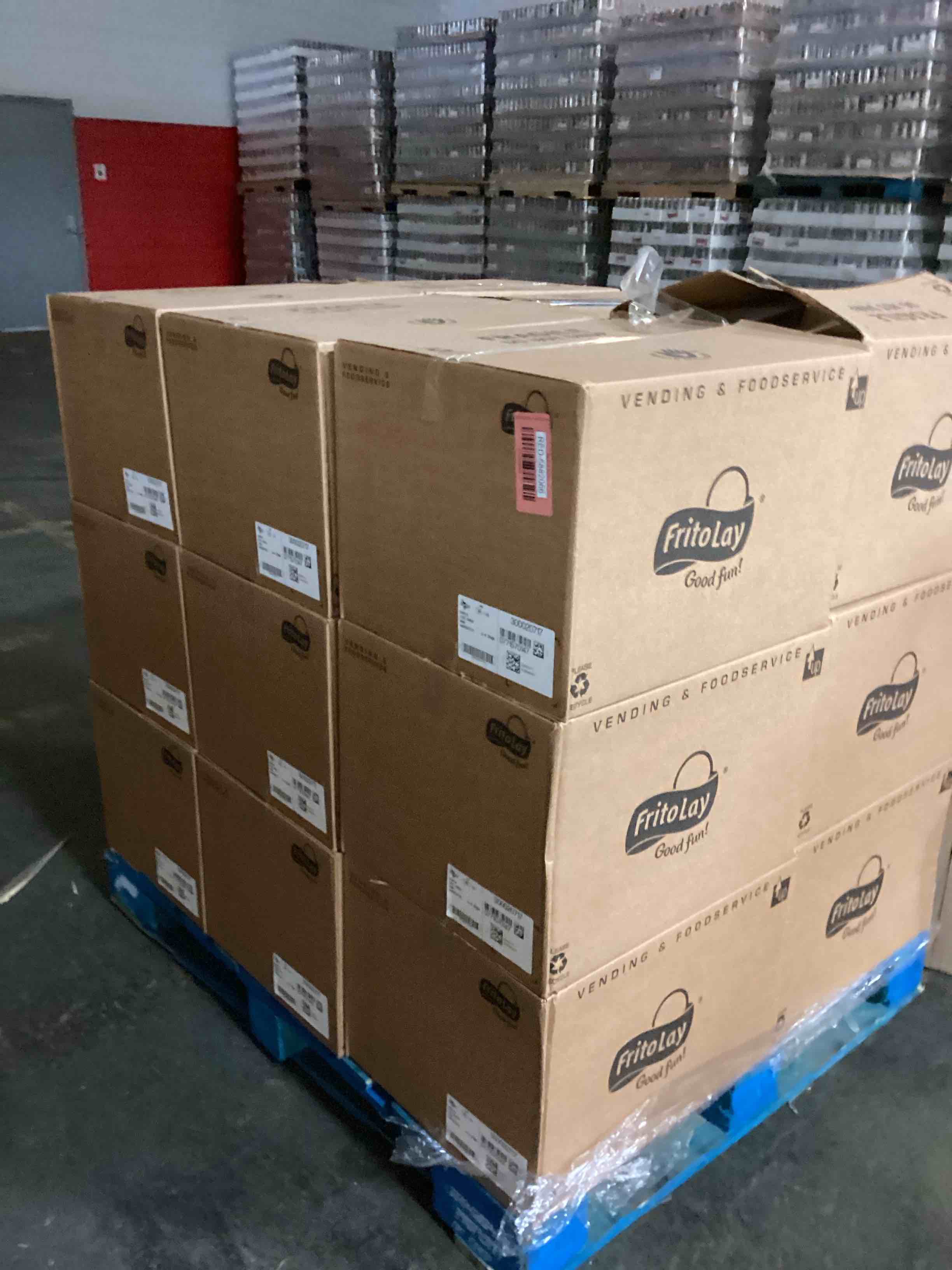 https://s3.amazonaws.com/lotting-images-prod/bidfta/RED5882066_1710877971374.jpeg