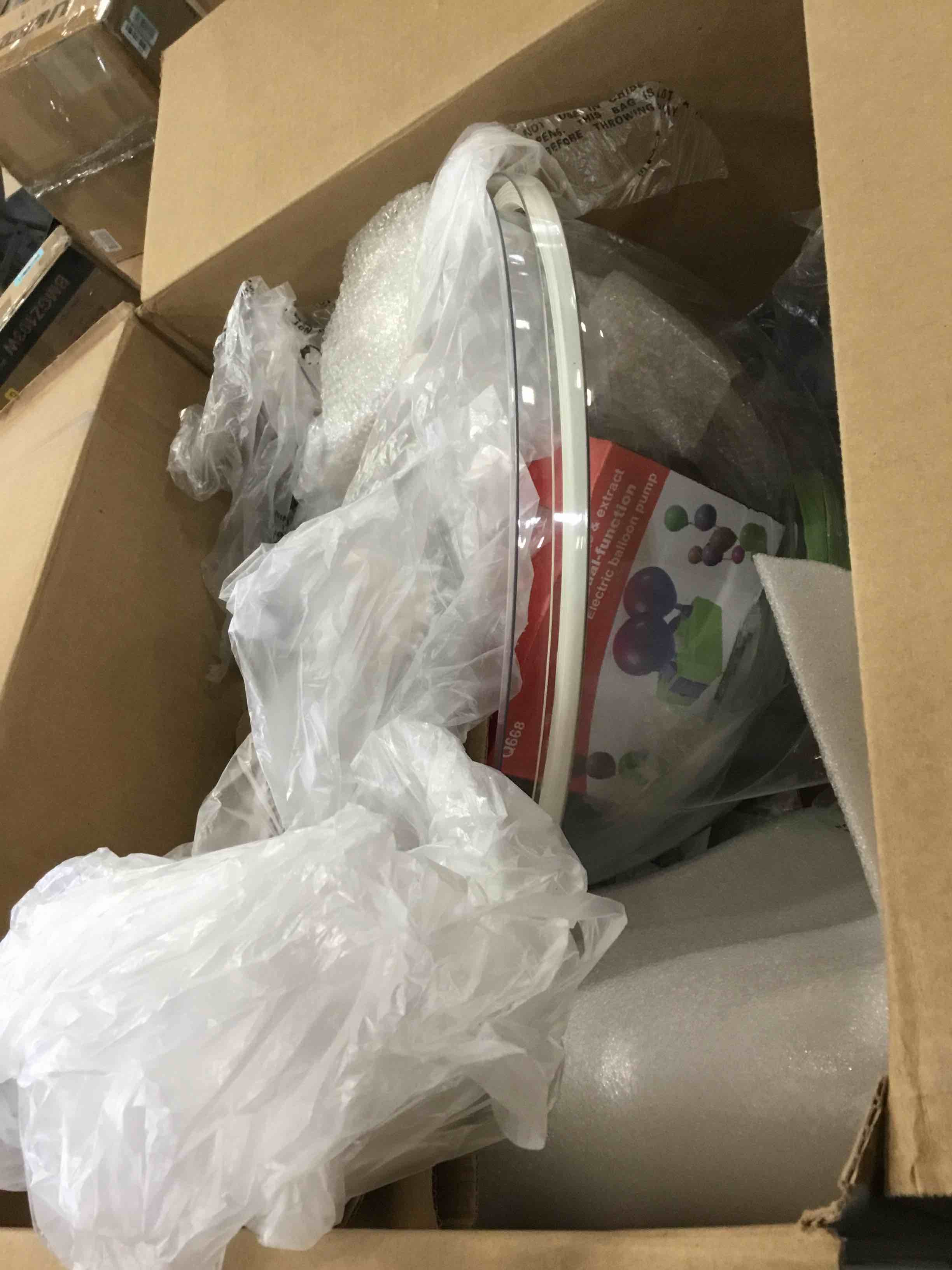 https://s3.amazonaws.com/lotting-images-prod/bidfta/RED5884387_1712422469651.jpeg