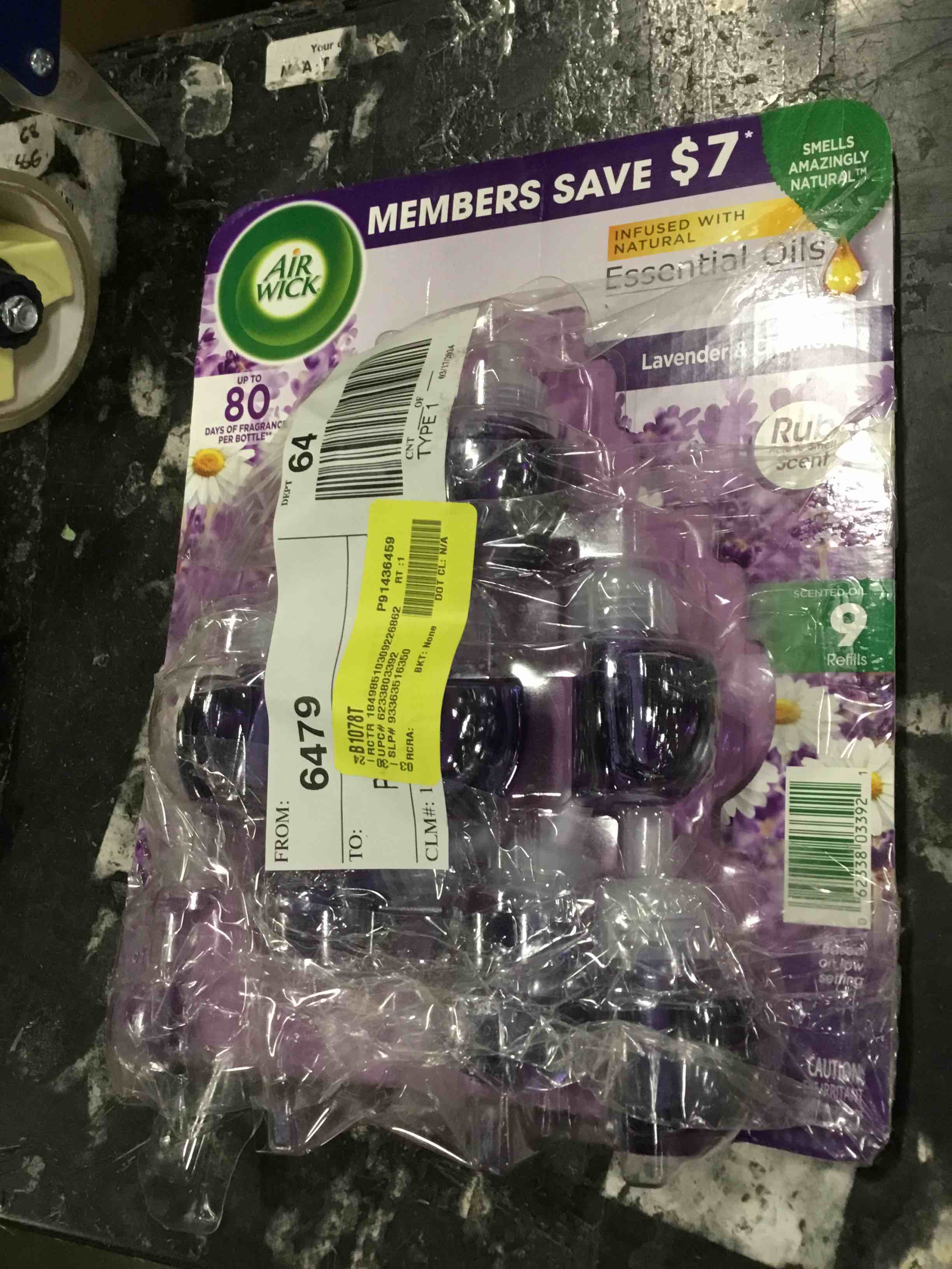 https://s3.amazonaws.com/lotting-images-prod/bidfta/RED5884747_1712748262851.jpeg