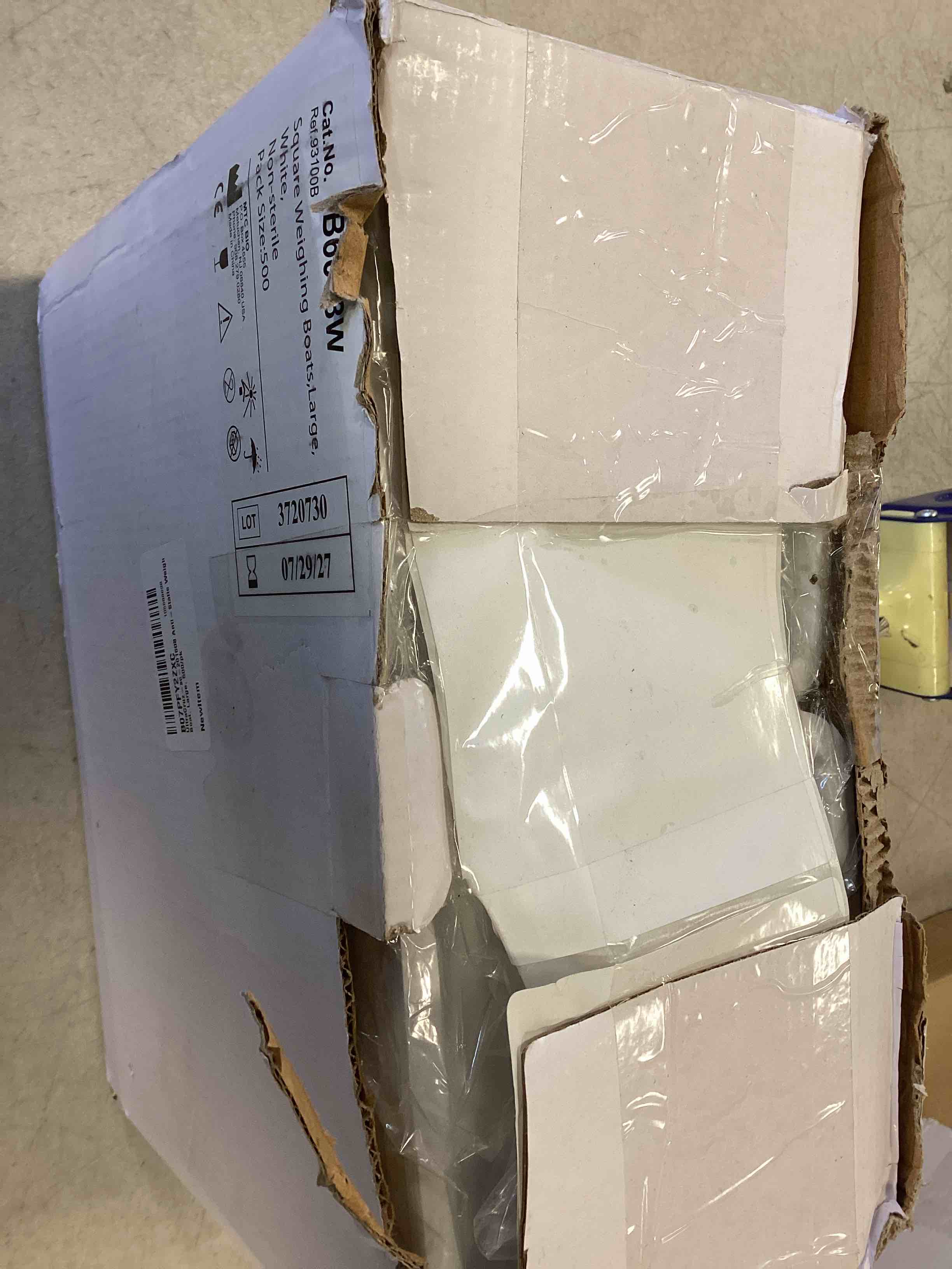 https://s3.amazonaws.com/lotting-images-prod/bidfta/RED5886112_1710867299869.jpeg