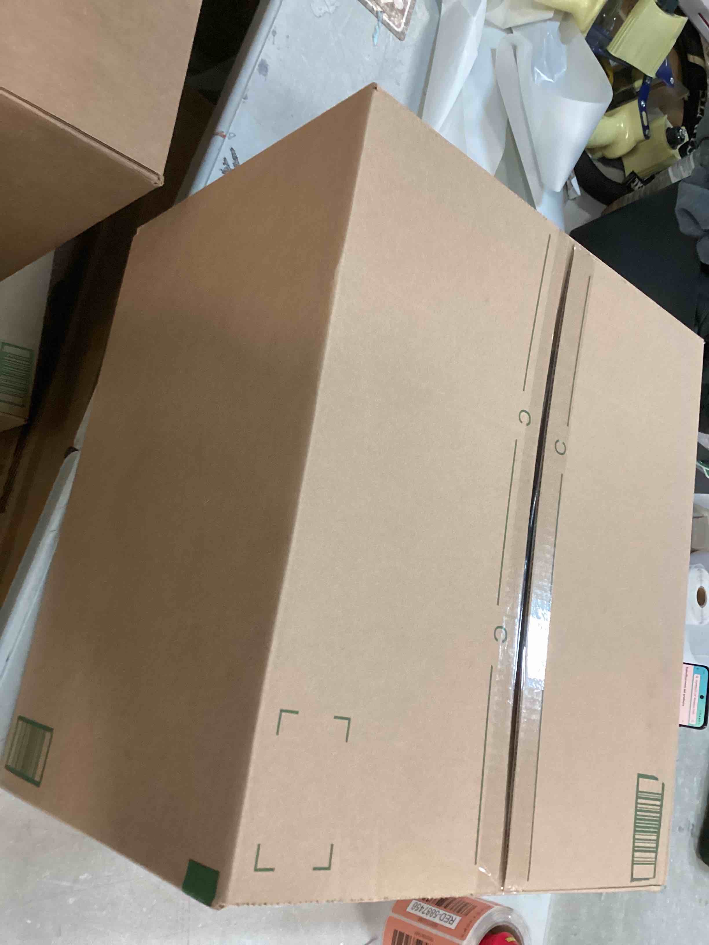 https://s3.amazonaws.com/lotting-images-prod/bidfta/RED5887452_1712255795788.jpeg
