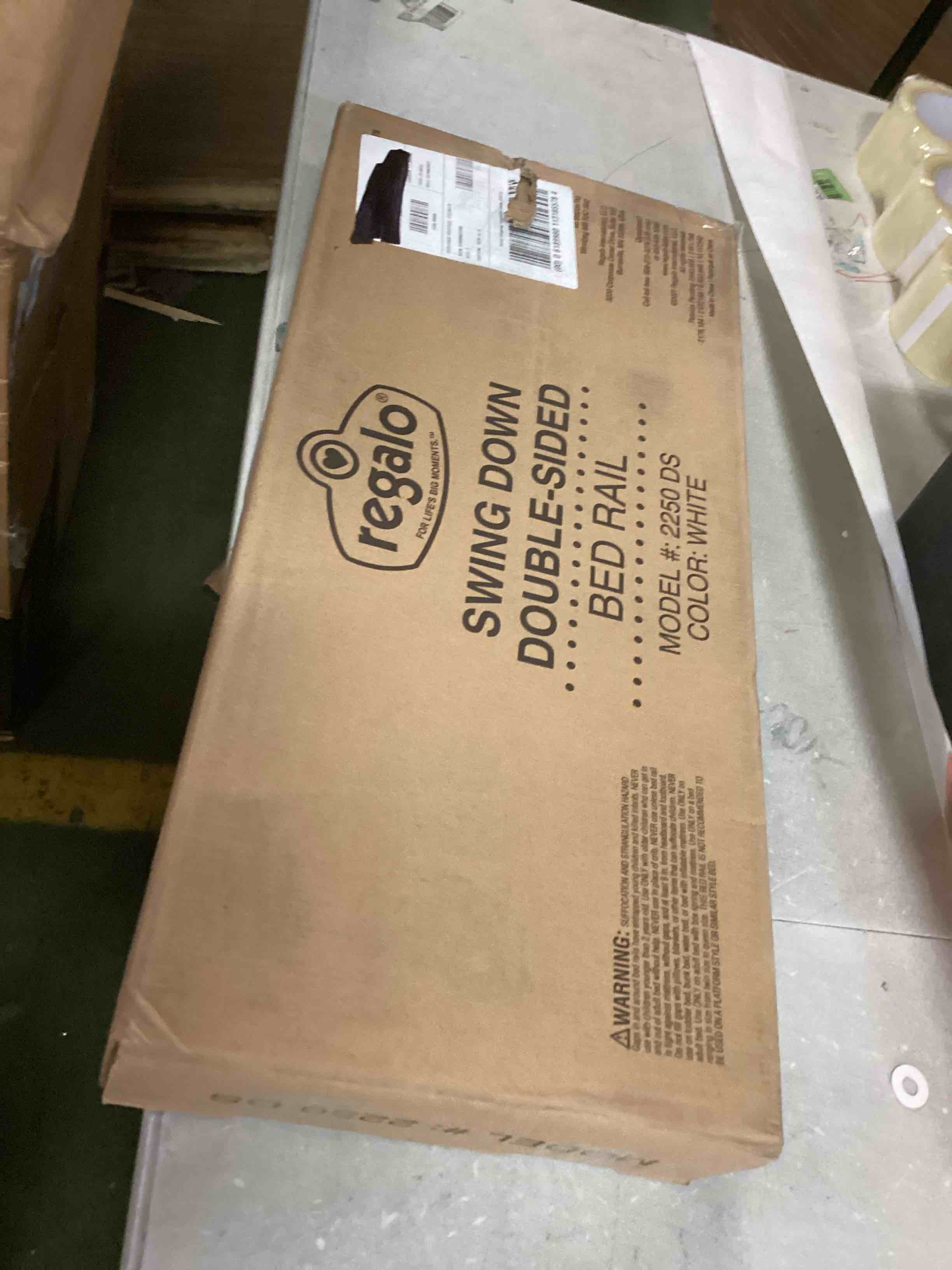 https://s3.amazonaws.com/lotting-images-prod/bidfta/RED5887764_1713355199193.jpeg