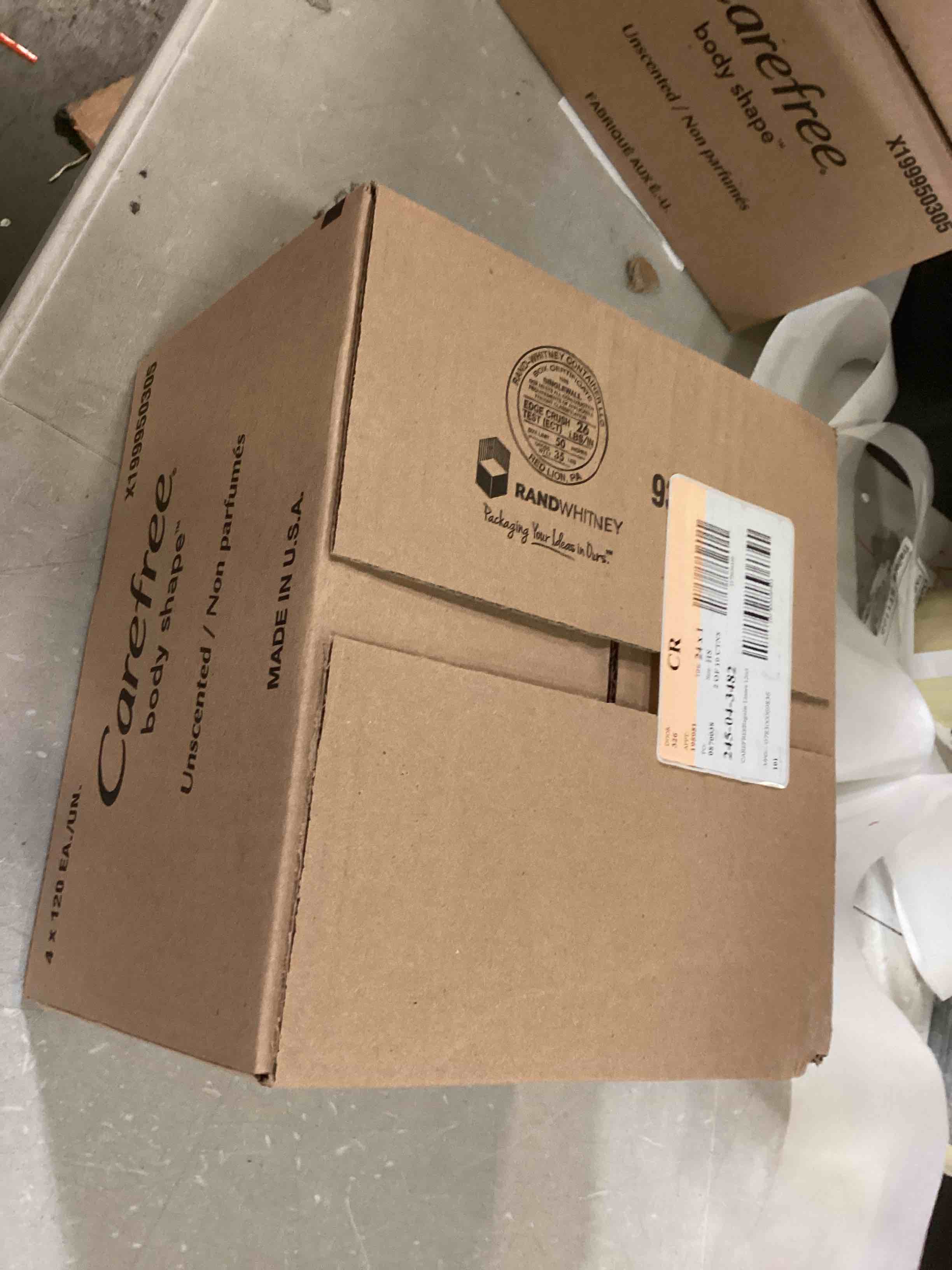 https://s3.amazonaws.com/lotting-images-prod/bidfta/RED5887937_1713374553595.jpeg