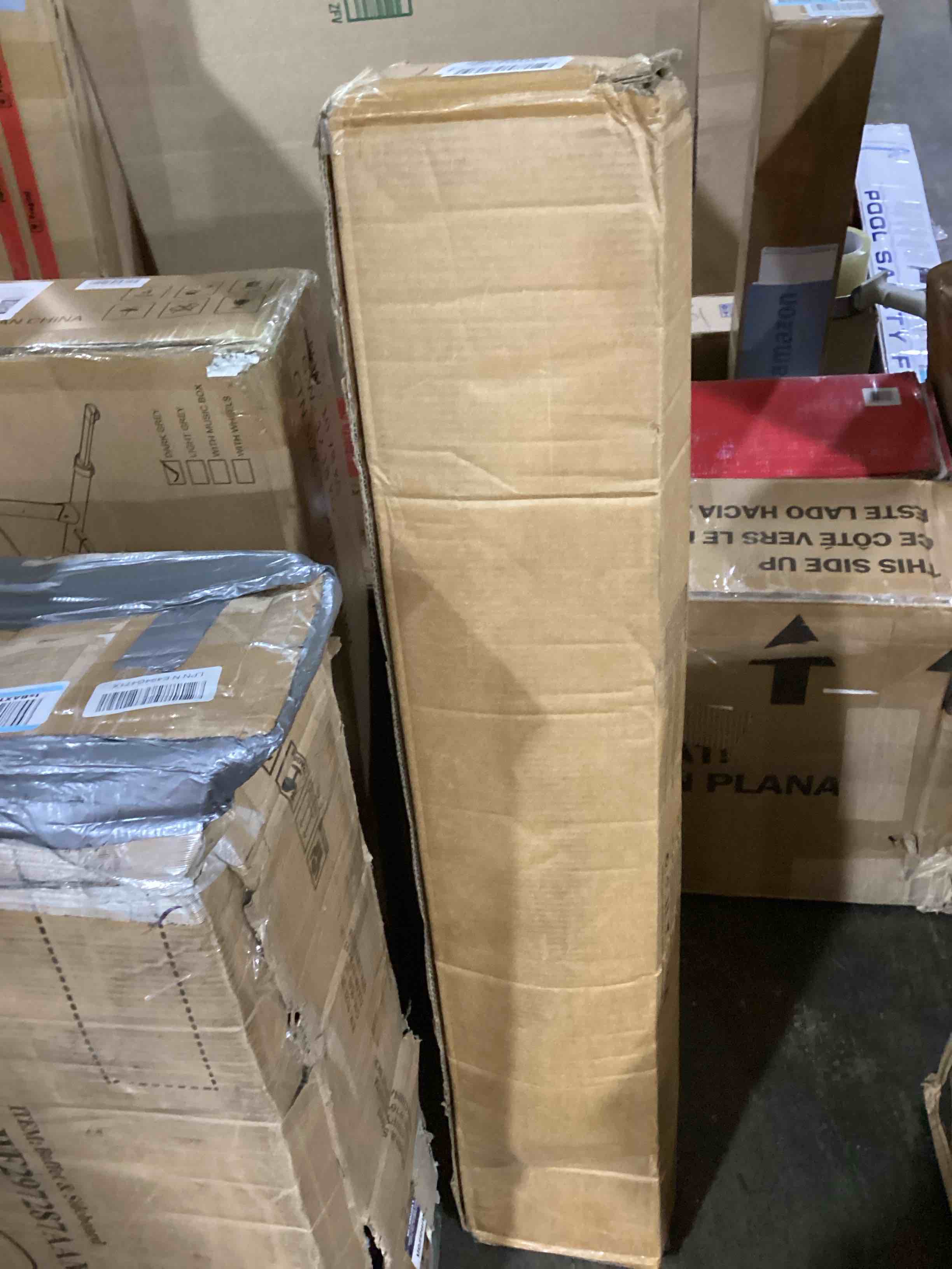 https://s3.amazonaws.com/lotting-images-prod/bidfta/RED5892723_1722870178936.jpeg