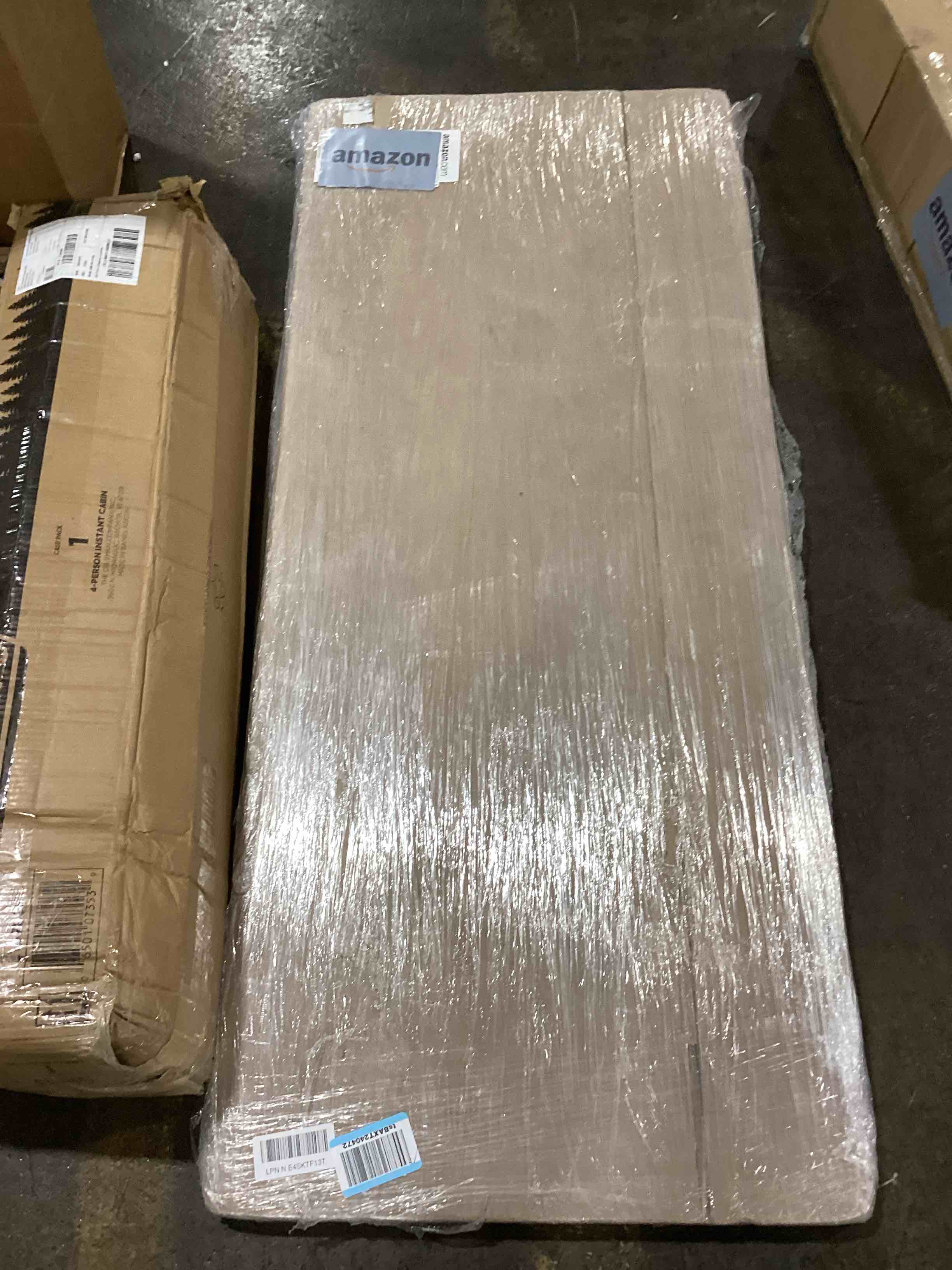 https://s3.amazonaws.com/lotting-images-prod/bidfta/RED5896023_1722531877853.jpeg