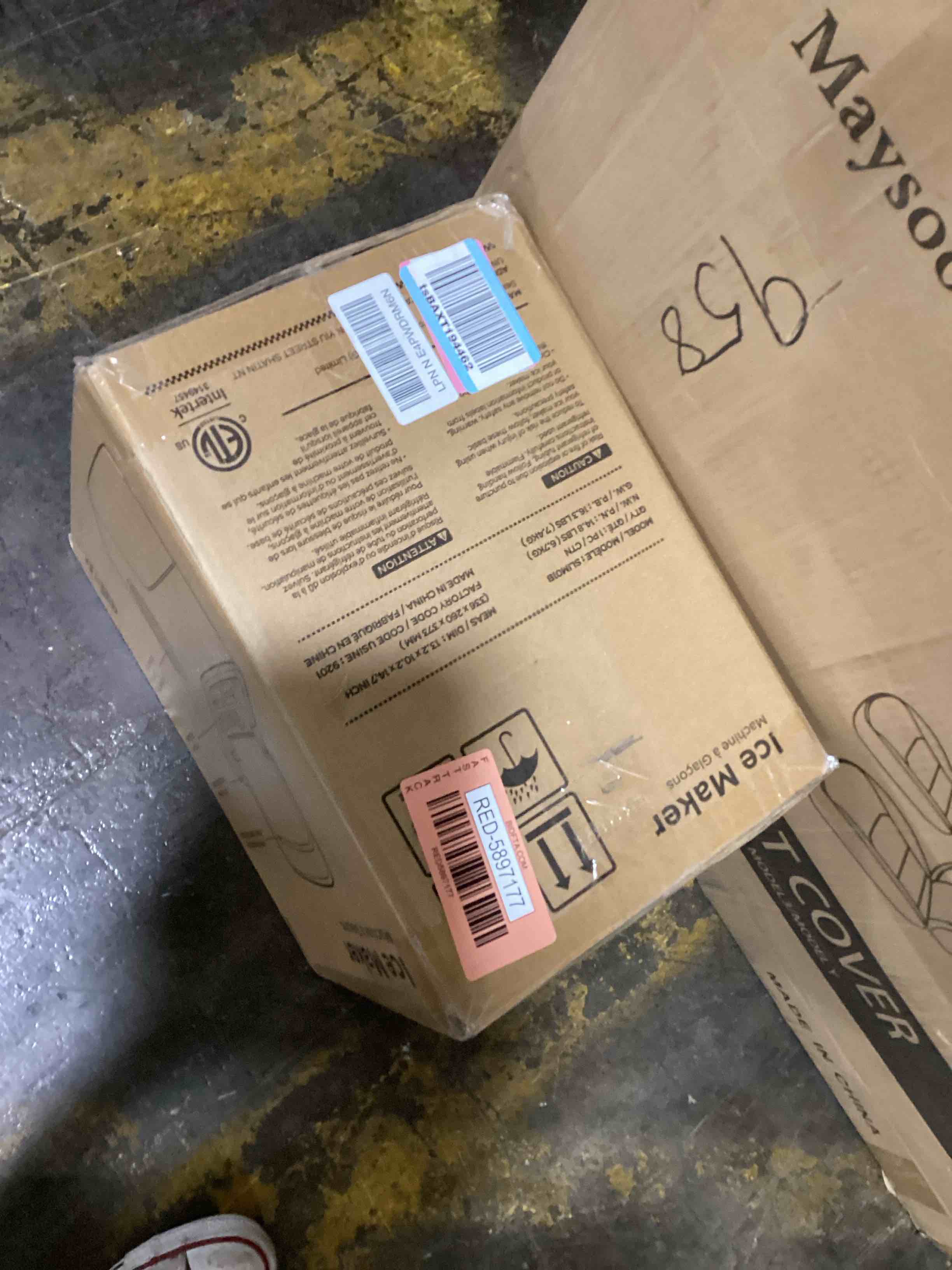 https://s3.amazonaws.com/lotting-images-prod/bidfta/RED5897177_1721401214312.jpeg