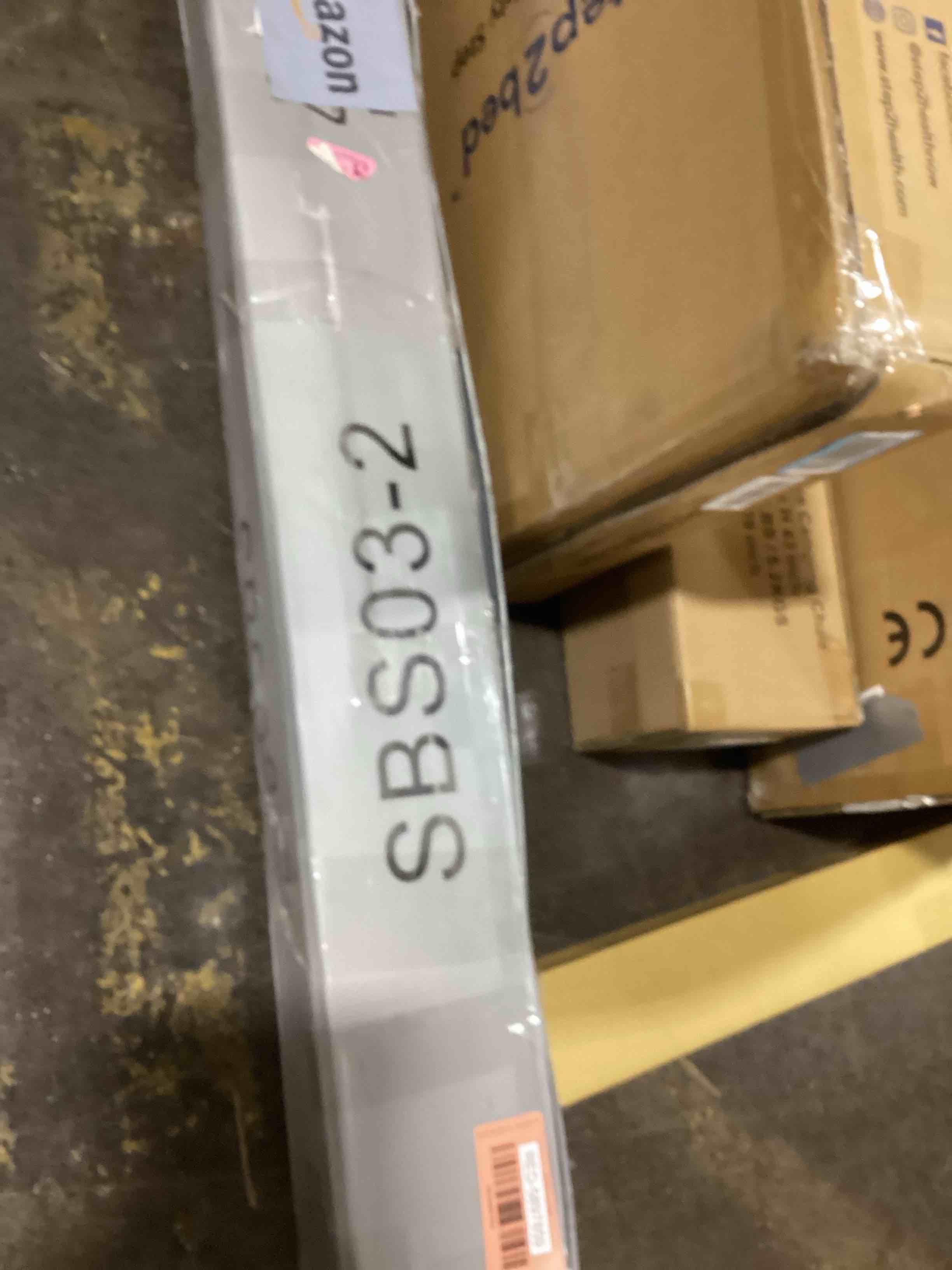 https://s3.amazonaws.com/lotting-images-prod/bidfta/RED5897859_1721737754642.jpeg