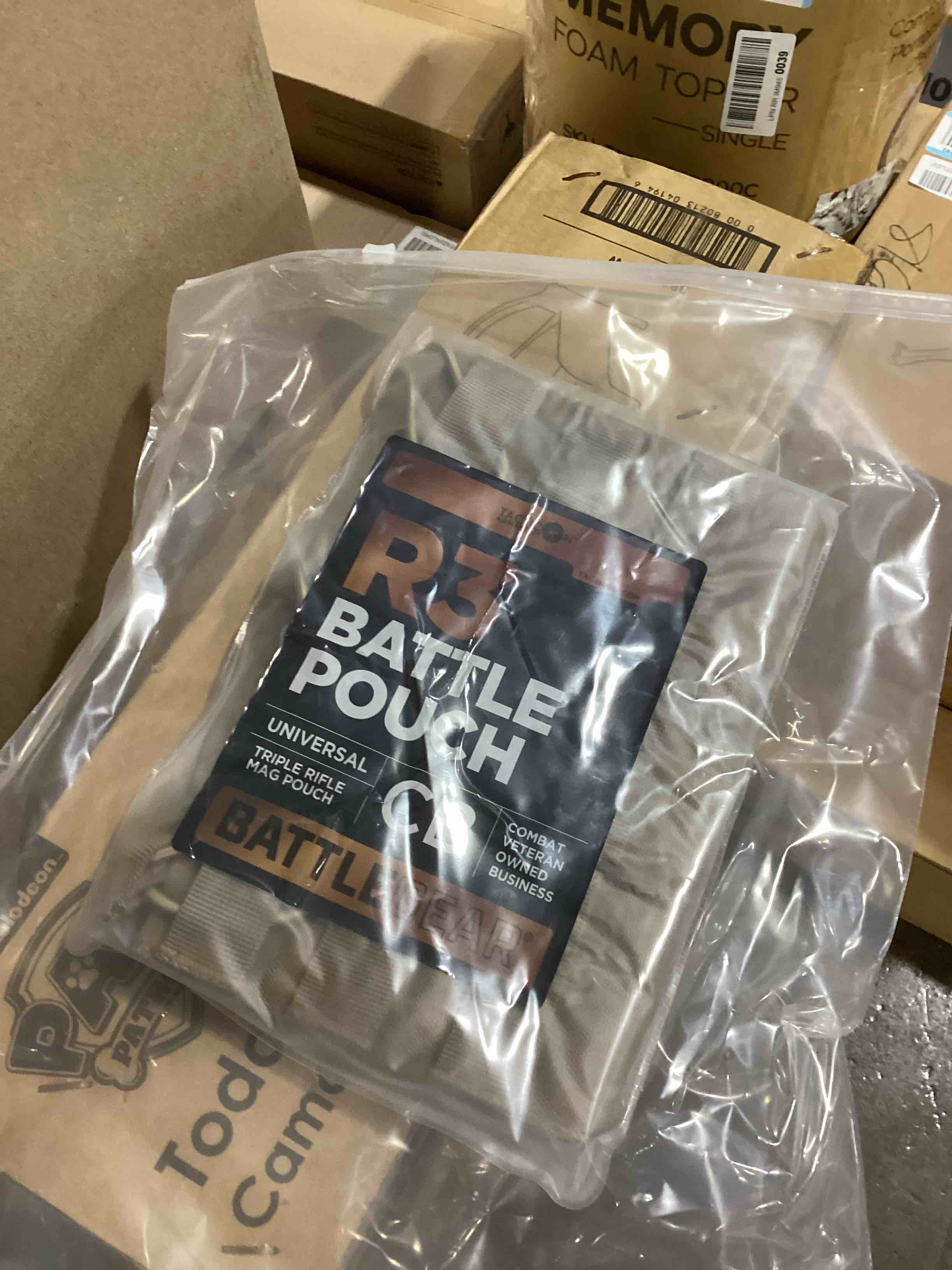 https://s3.amazonaws.com/lotting-images-prod/bidfta/RED5898110_1722013368259.jpeg
