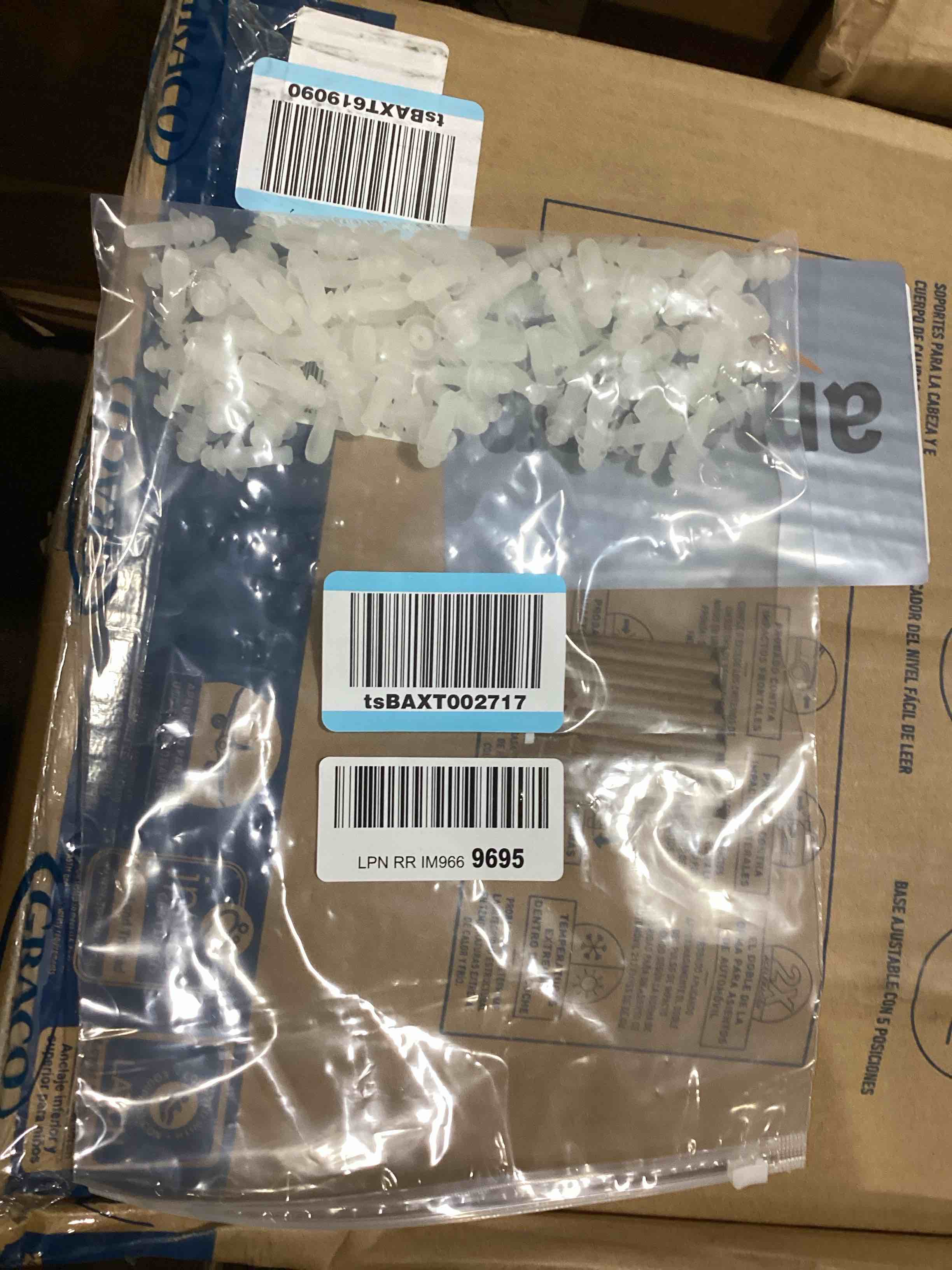 https://s3.amazonaws.com/lotting-images-prod/bidfta/RED5898478_1722351697153.jpeg