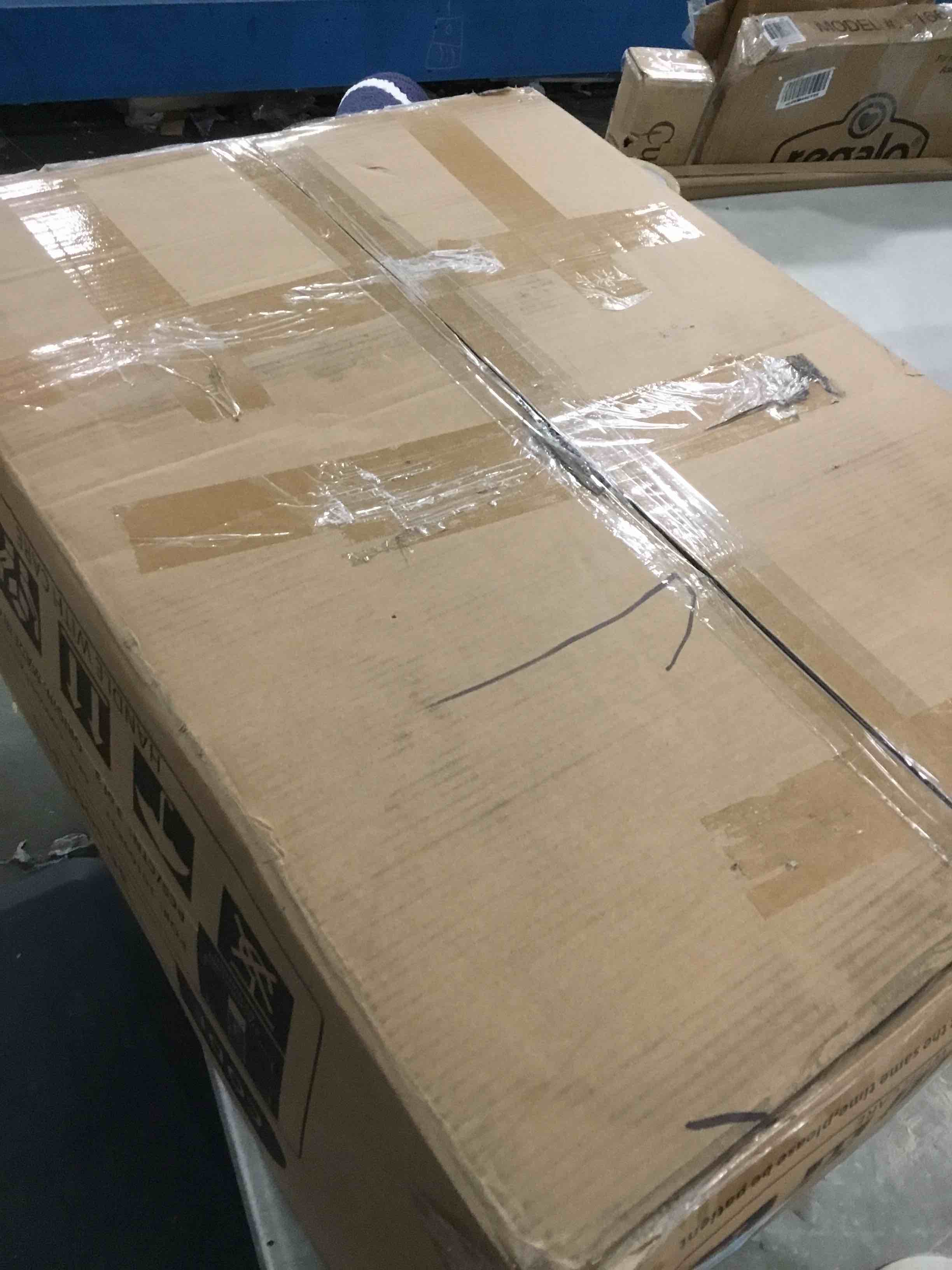 https://s3.amazonaws.com/lotting-images-prod/bidfta/RED5900371_1705932603584.jpeg