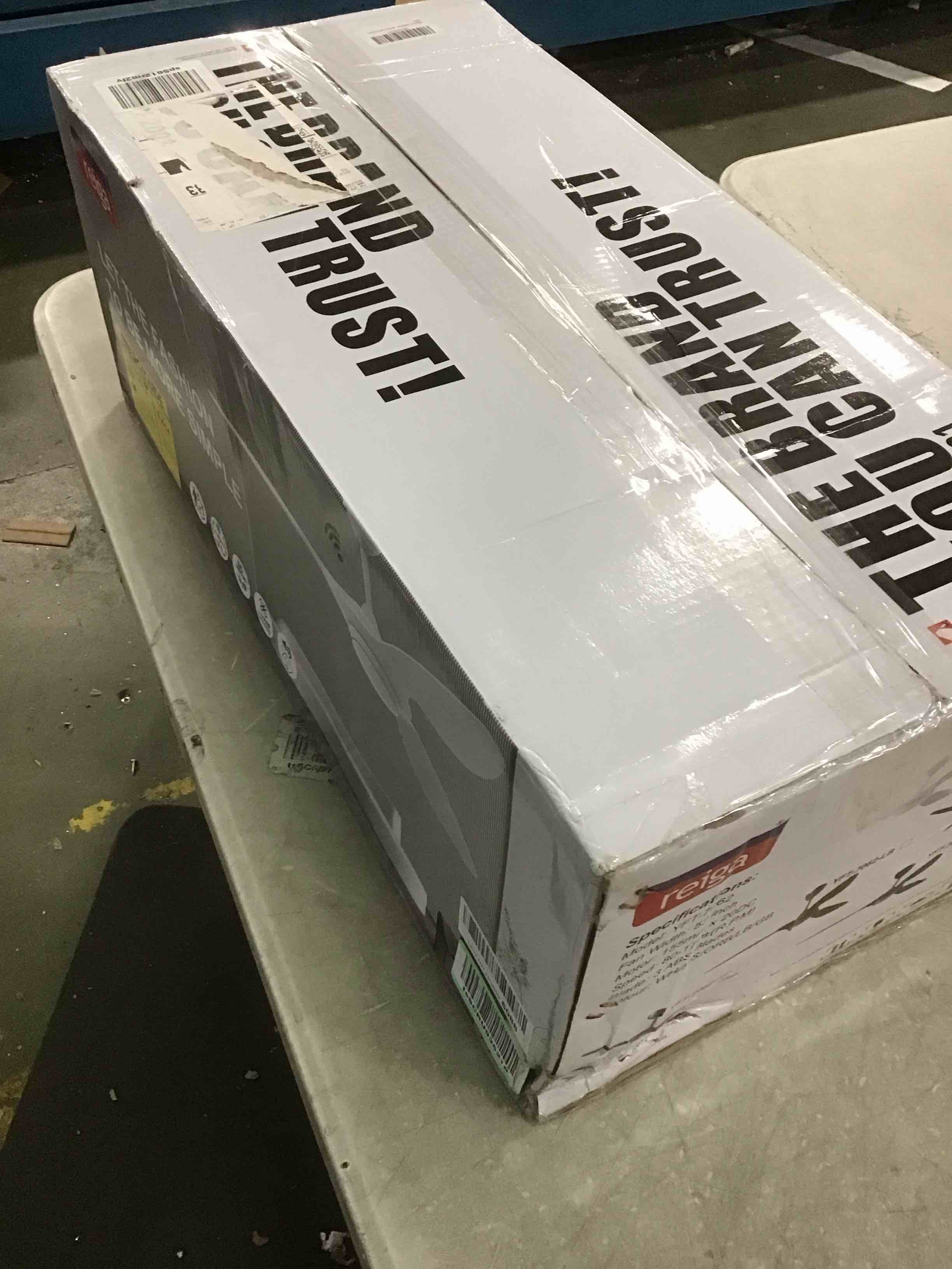 https://s3.amazonaws.com/lotting-images-prod/bidfta/RED5900564_1706037179734.jpeg