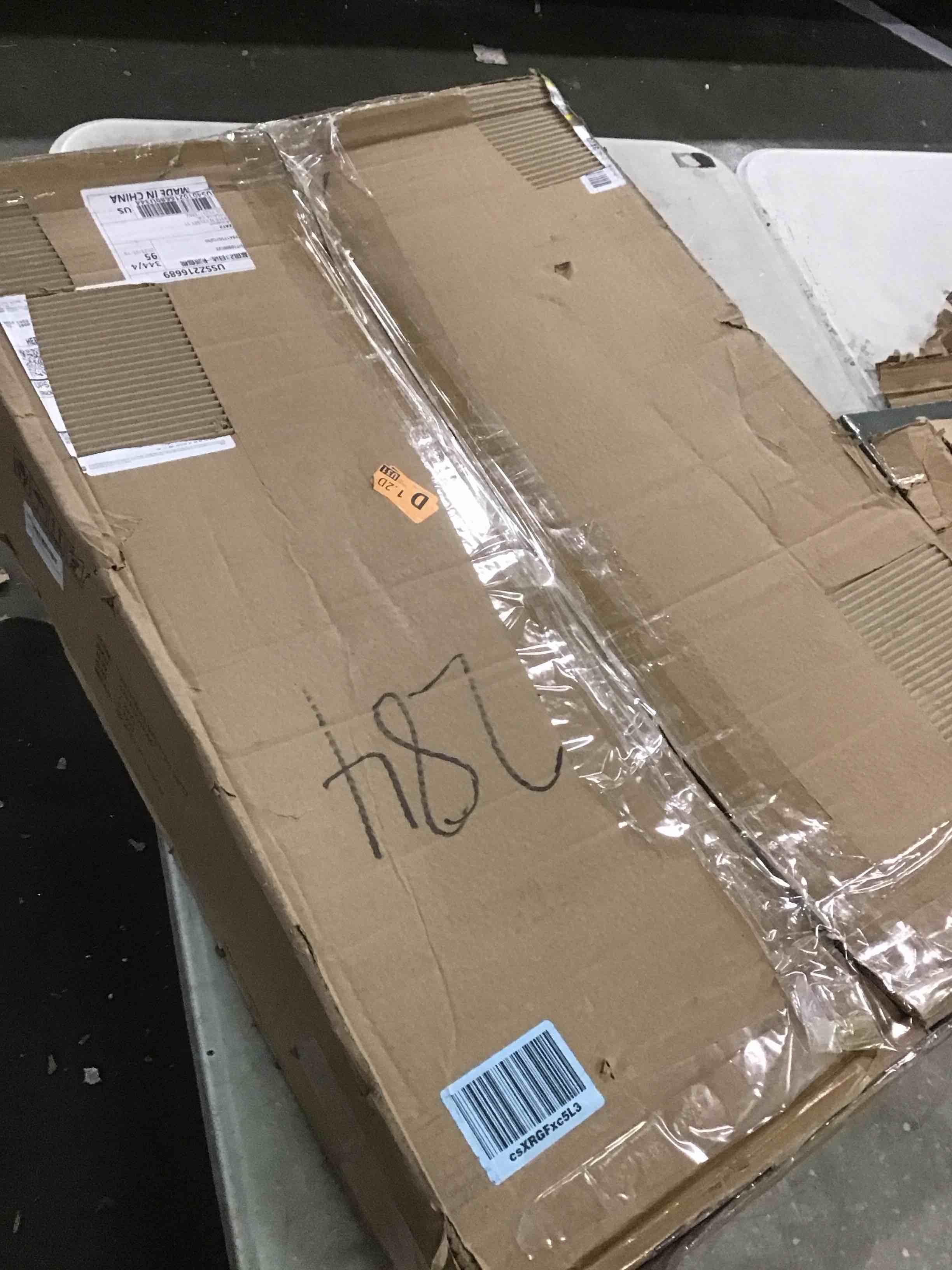 https://s3.amazonaws.com/lotting-images-prod/bidfta/RED5900579_1706041870200.jpeg