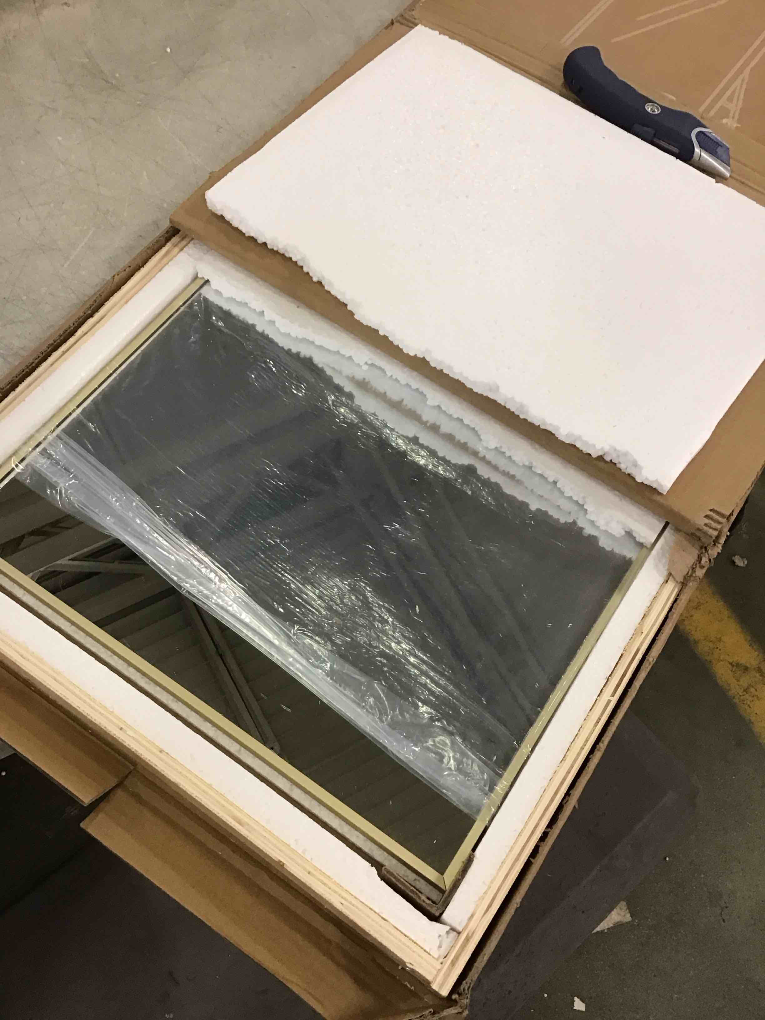 https://s3.amazonaws.com/lotting-images-prod/bidfta/RED5900652_1706117227894.jpeg