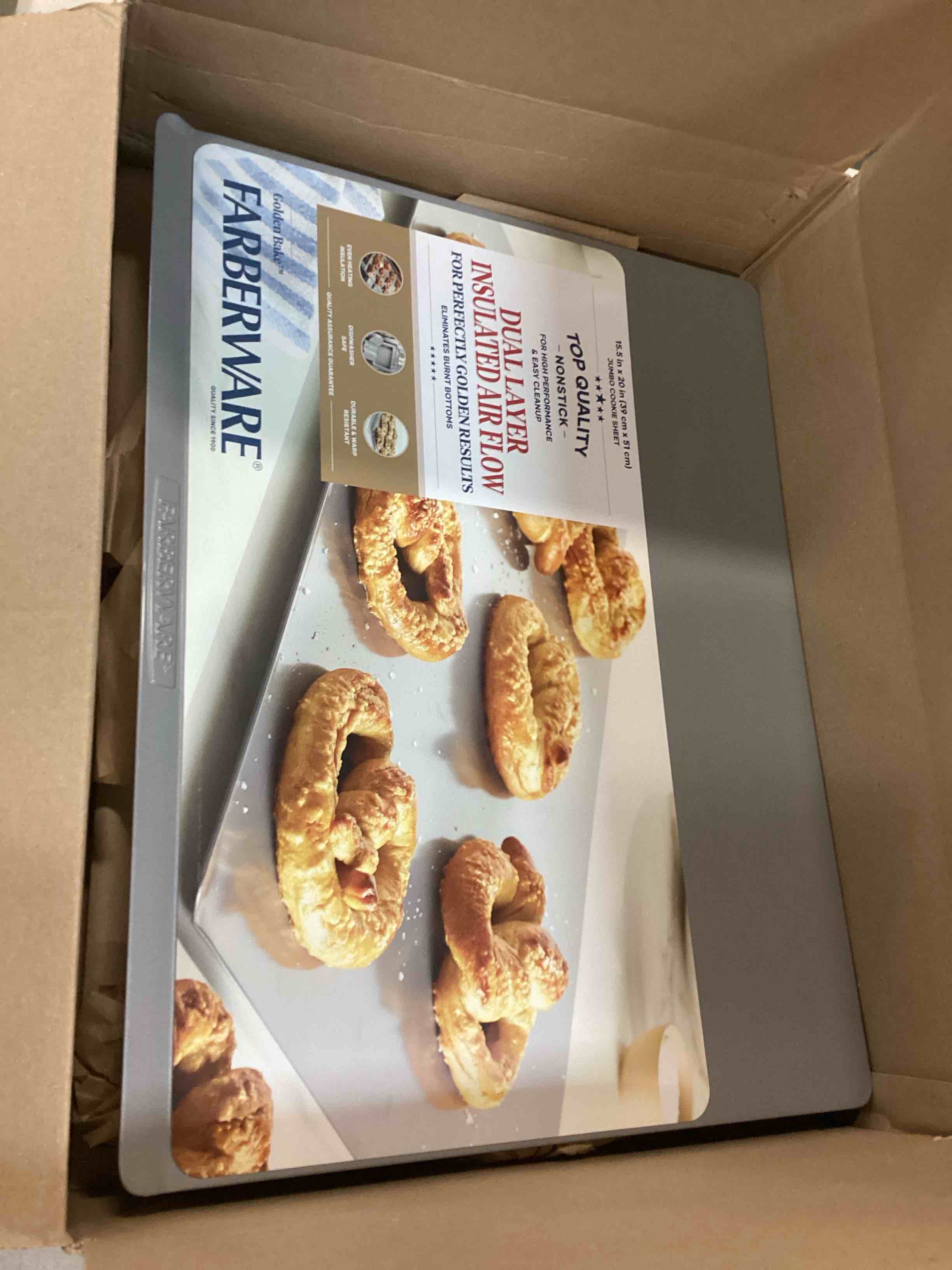 https://s3.amazonaws.com/lotting-images-prod/bidfta/RED5901238_1707402212155.jpeg