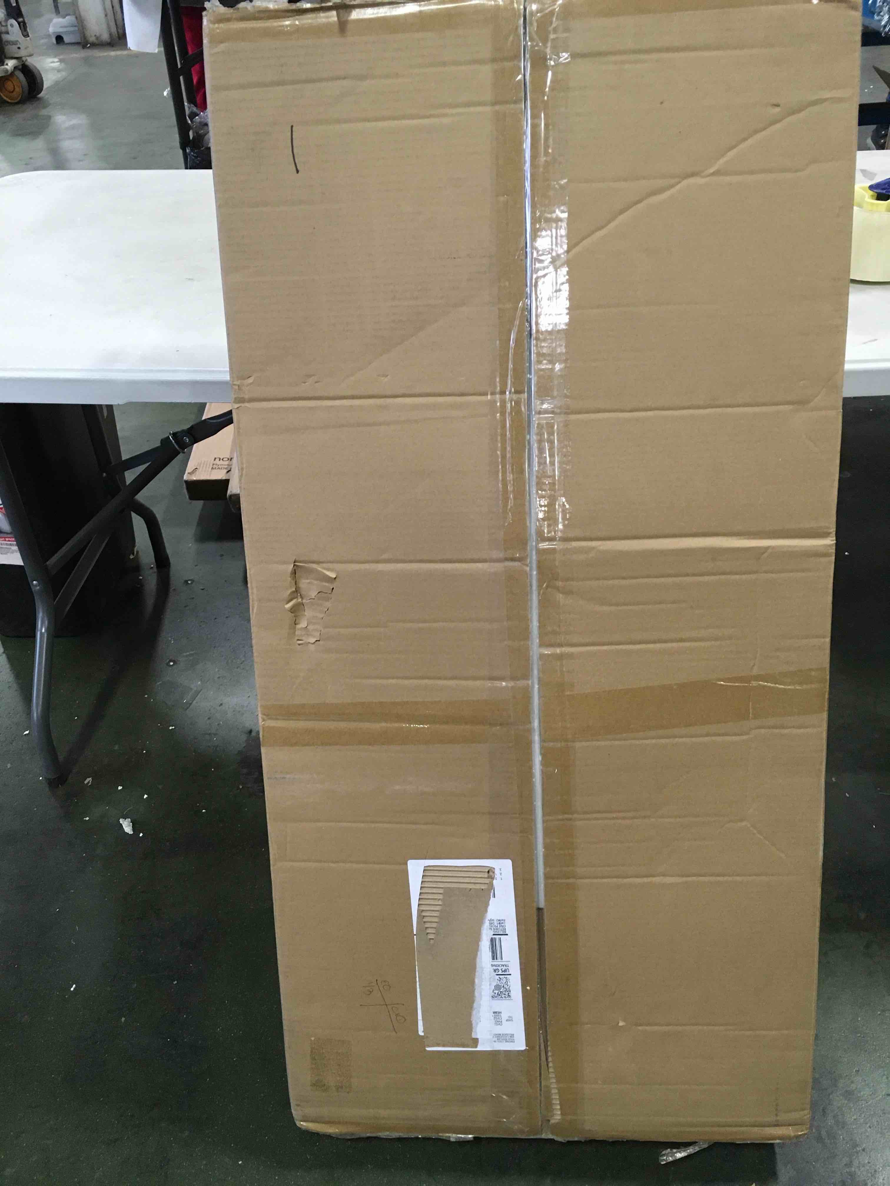 https://s3.amazonaws.com/lotting-images-prod/bidfta/RED5901773_1706120893212.jpeg