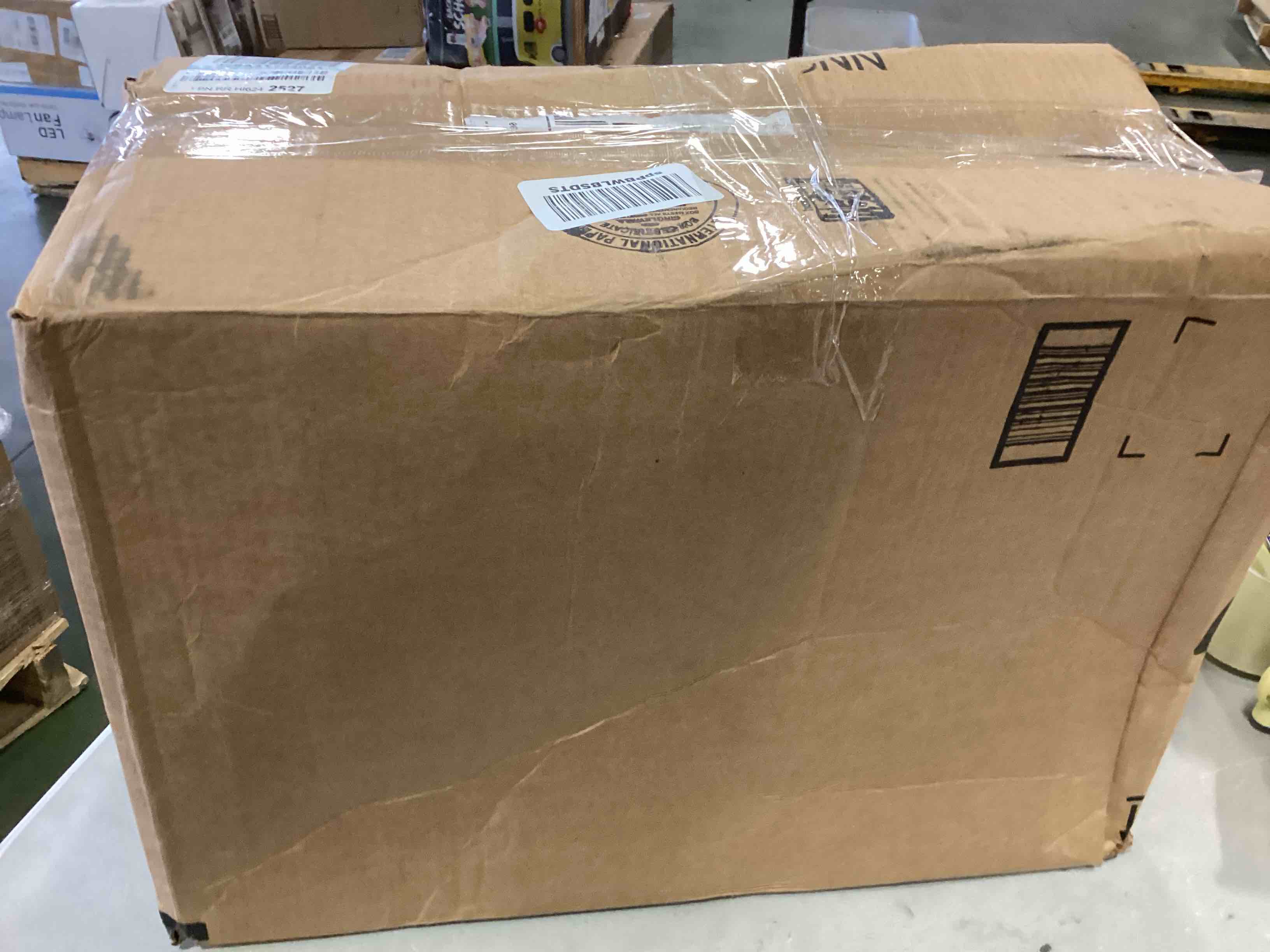 https://s3.amazonaws.com/lotting-images-prod/bidfta/RED5903443_1705609676716.jpeg