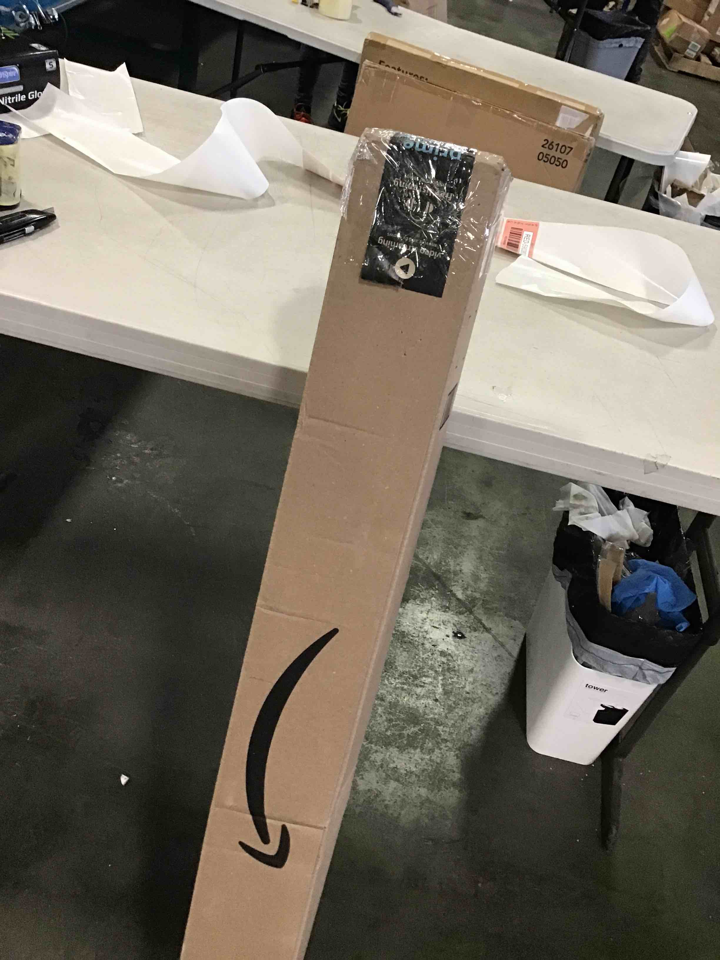 https://s3.amazonaws.com/lotting-images-prod/bidfta/RED5903802_1706114885959.jpeg
